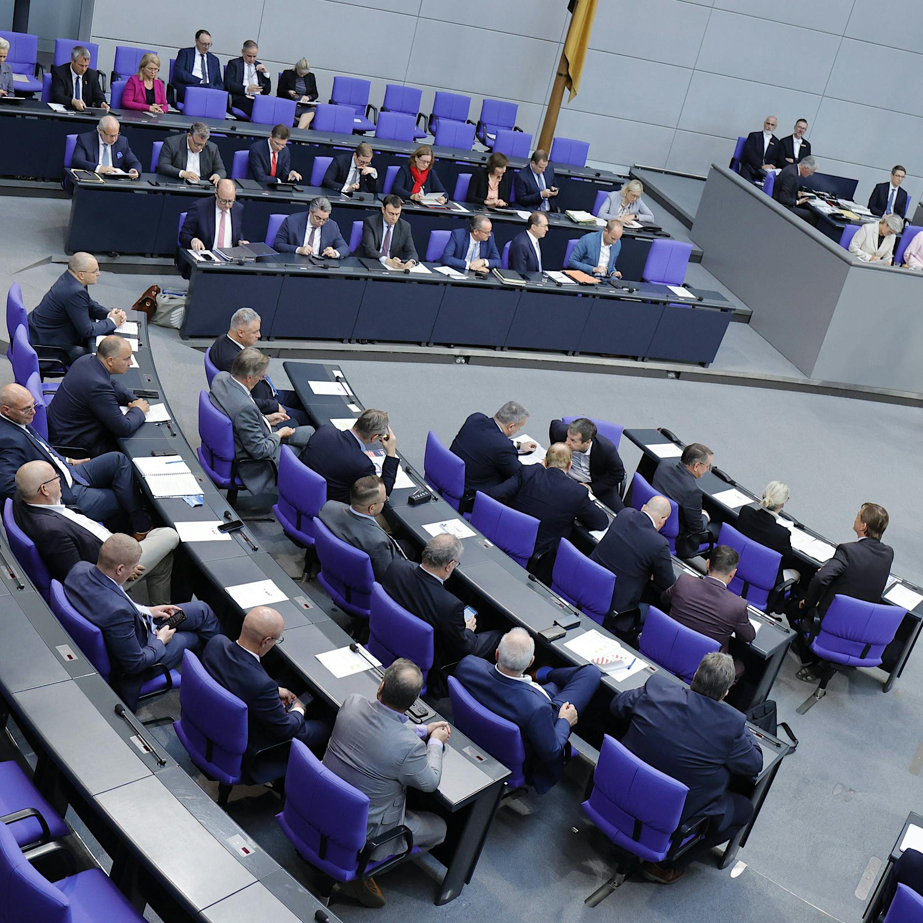 Bericht: AfD-Bundestagsabgeordnete planen Reise nach Russland