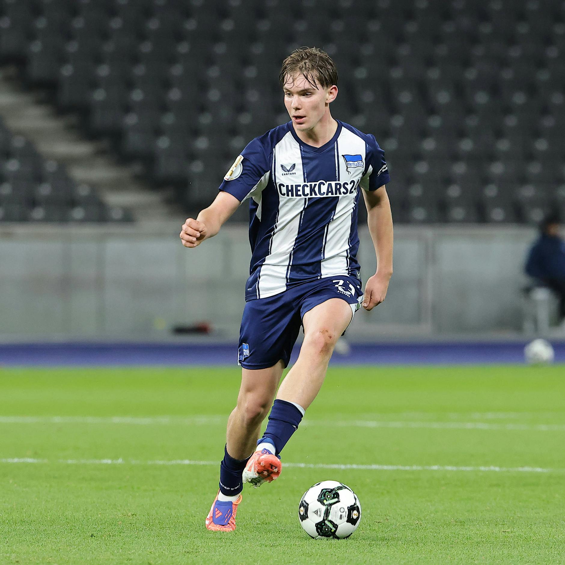 Top-Klubs jagen Eichhorn: Hertha winken mehr Millionen als für Maza!