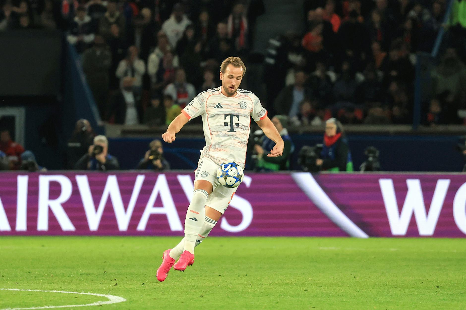 Seine Tore? Nein! Darum zieht Union-Coach Baumgart den Hut vor Bayern-Stürmer Kane