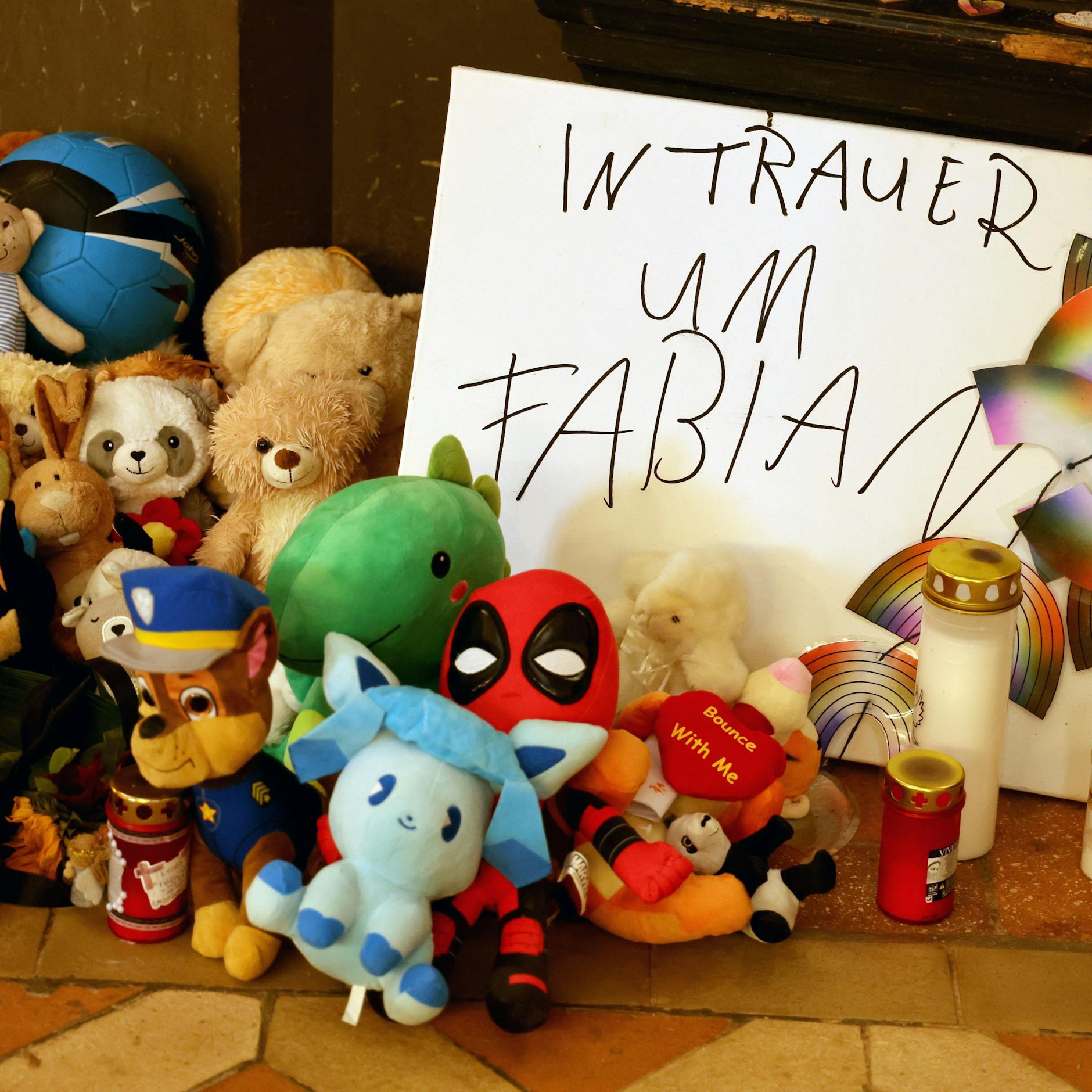 Image - Fabian aus Güstrow: Haftbefehl wegen Mordes gegen eine Frau erlassen