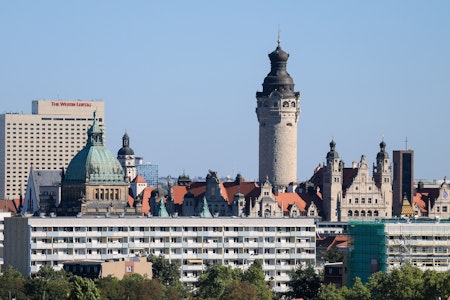 Stadt Leipzig genehmigt sich abgemagerten Strichmännchen-Löwen als Stadtwappen – für 700.000 Euro