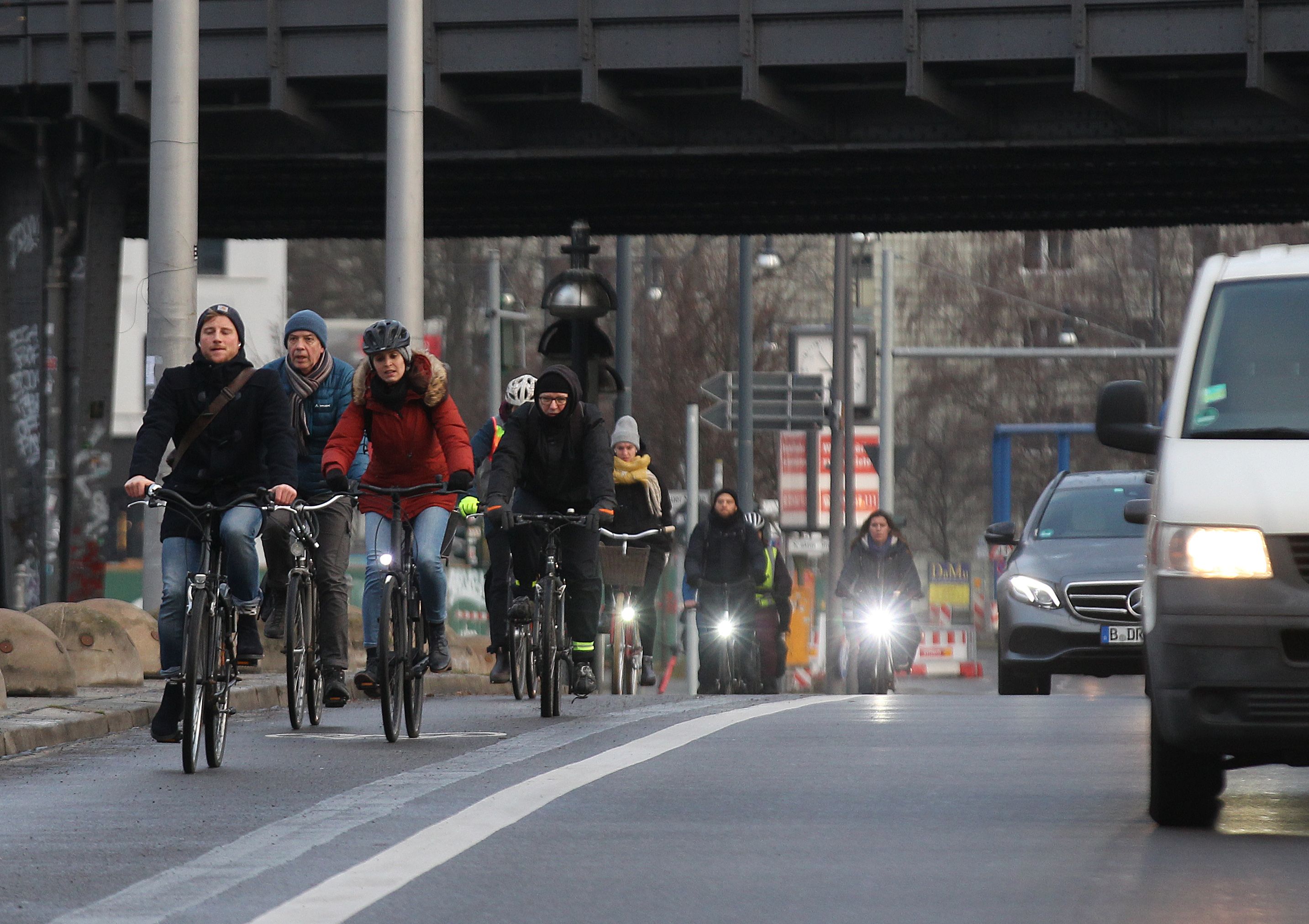 „Lebensgefahr“, „Unverschämt!“, „Fuck you“: Radfahrer über ihre schlimmsten Erlebnisse in Berlin