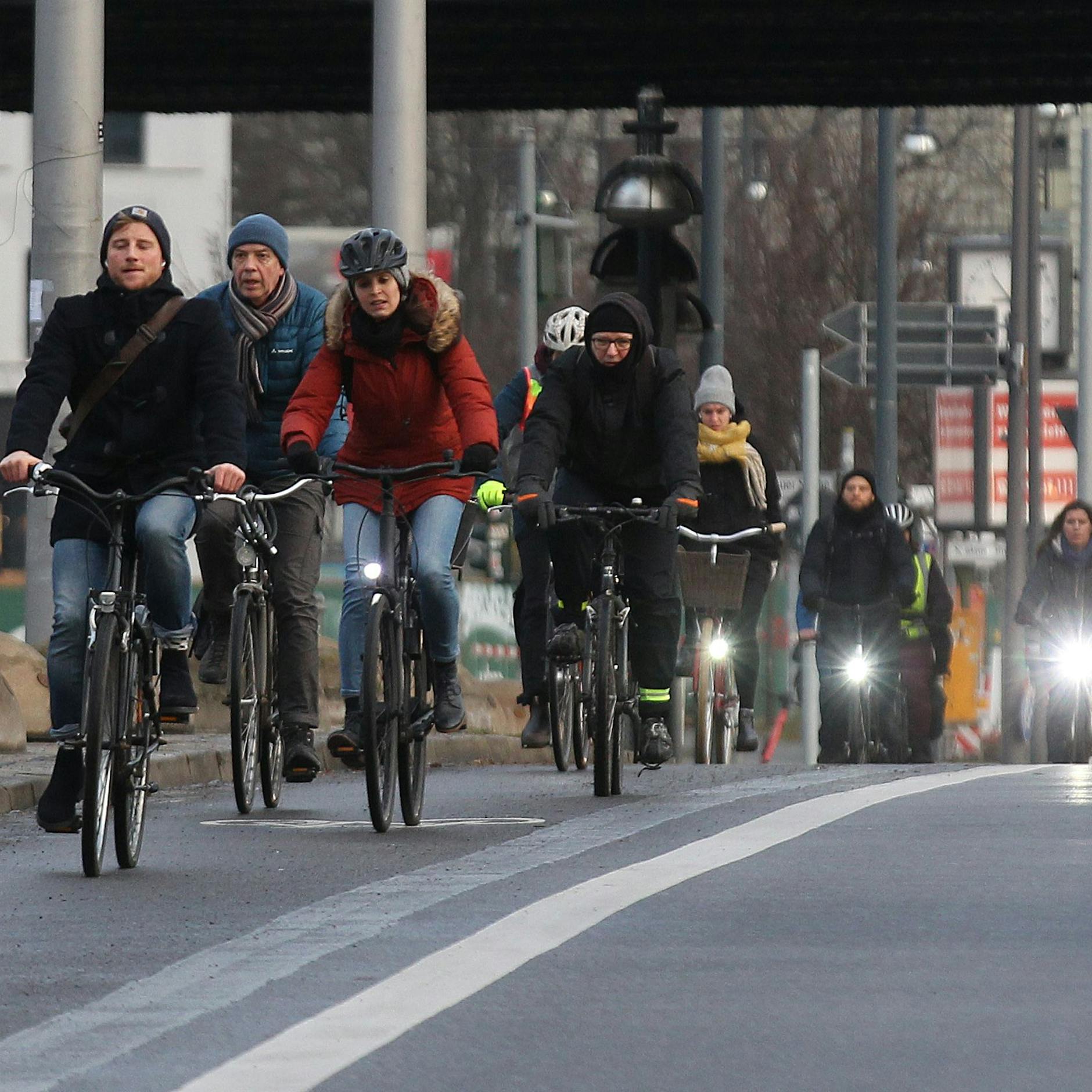 Image - „Lebensgefahr“, „Unverschämt!“, „Fuck you“: Radfahrer über ihre schlimmsten Erlebnisse in Berlin