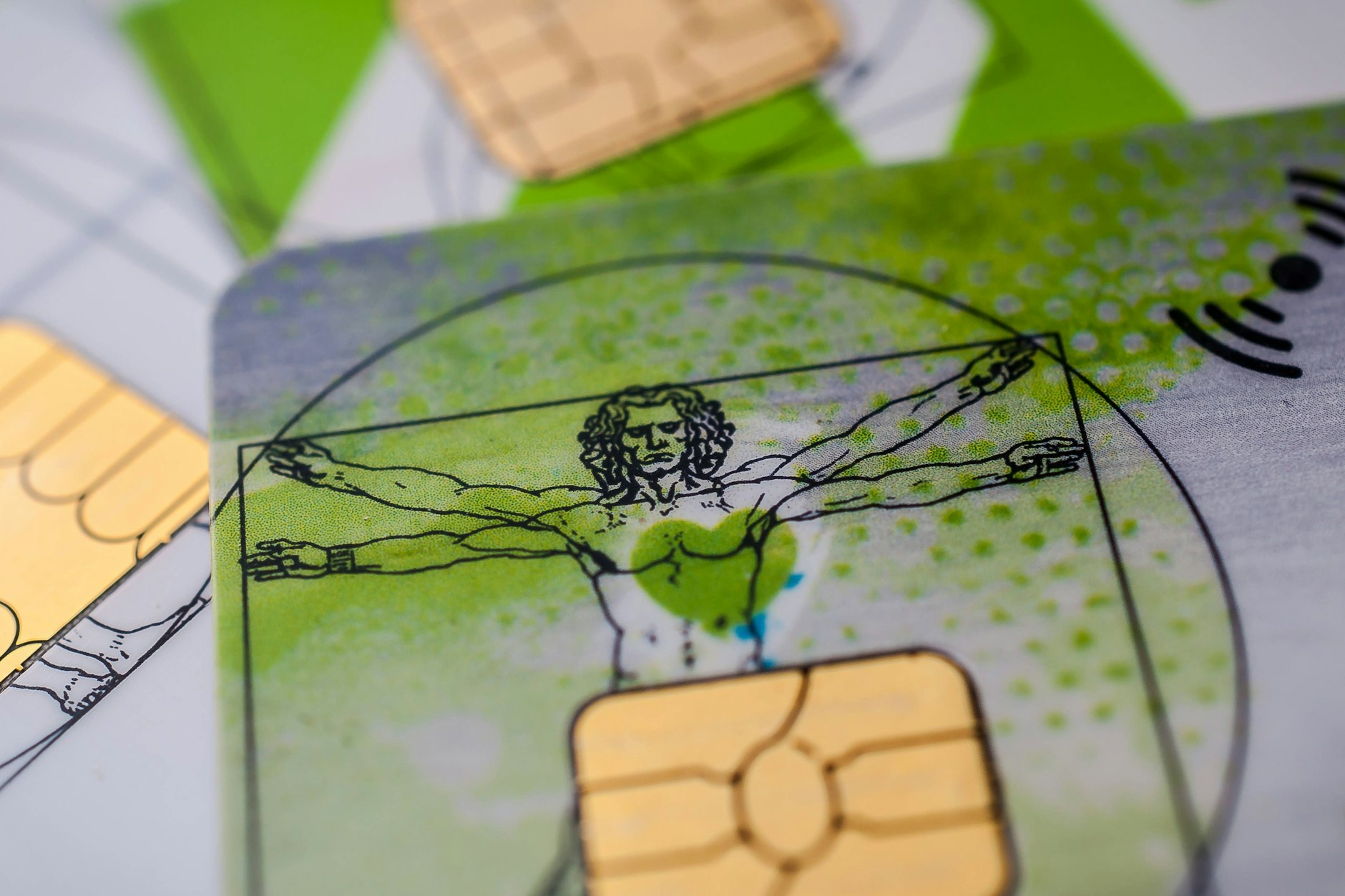 Die Krankenkassen warnen vor Beitragserhöhungen - trotz des milliardenschweren Sparpakets der Bundesregierung.