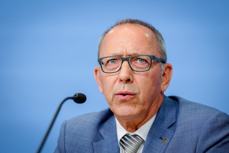 „Landesverrat“ und „Kreml-Partei“: Unionspolitiker kritisieren Russlandreisen der AfD