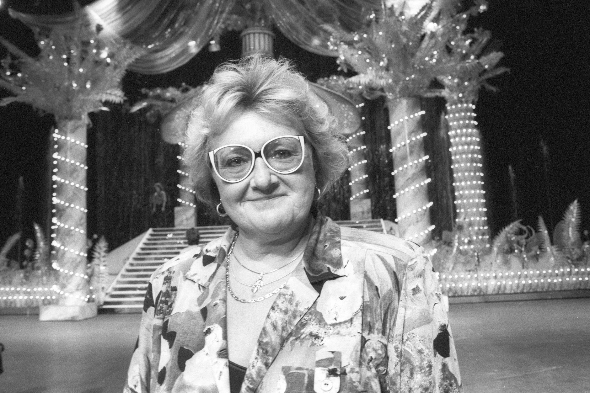 Sie sorgte als Entertainerin für Unterhaltung in der DDR, musste aber viel zu früh gehen: Schauspielerin, Sängerin und Kabarettistin Helga Hahnemann.