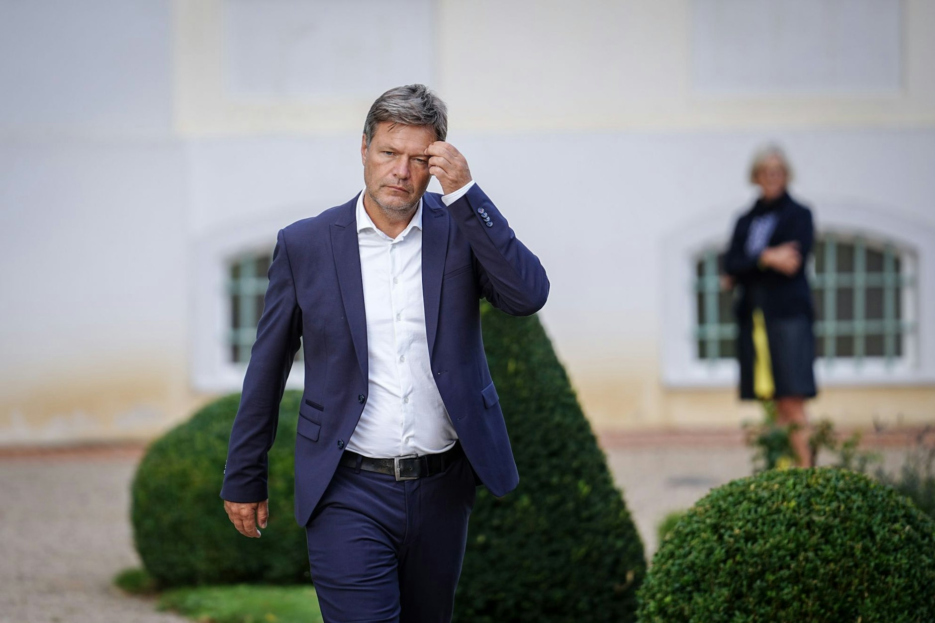 Роберт Хабек нанес Германии серьезный ущерб, но, по крайней мере, в конце он назвал самую большую проблему.