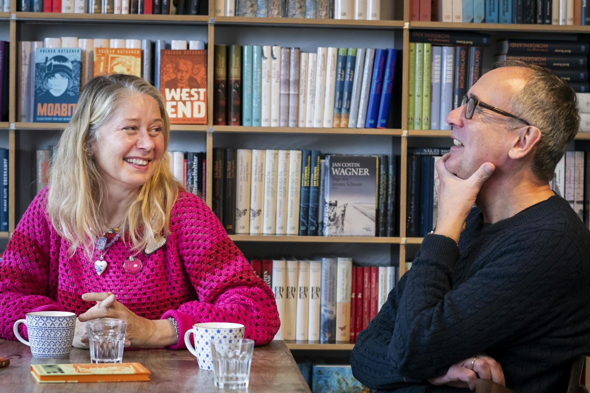 Kat Menschik und Volker Kutscher im Interview beim Galiani-Verlag