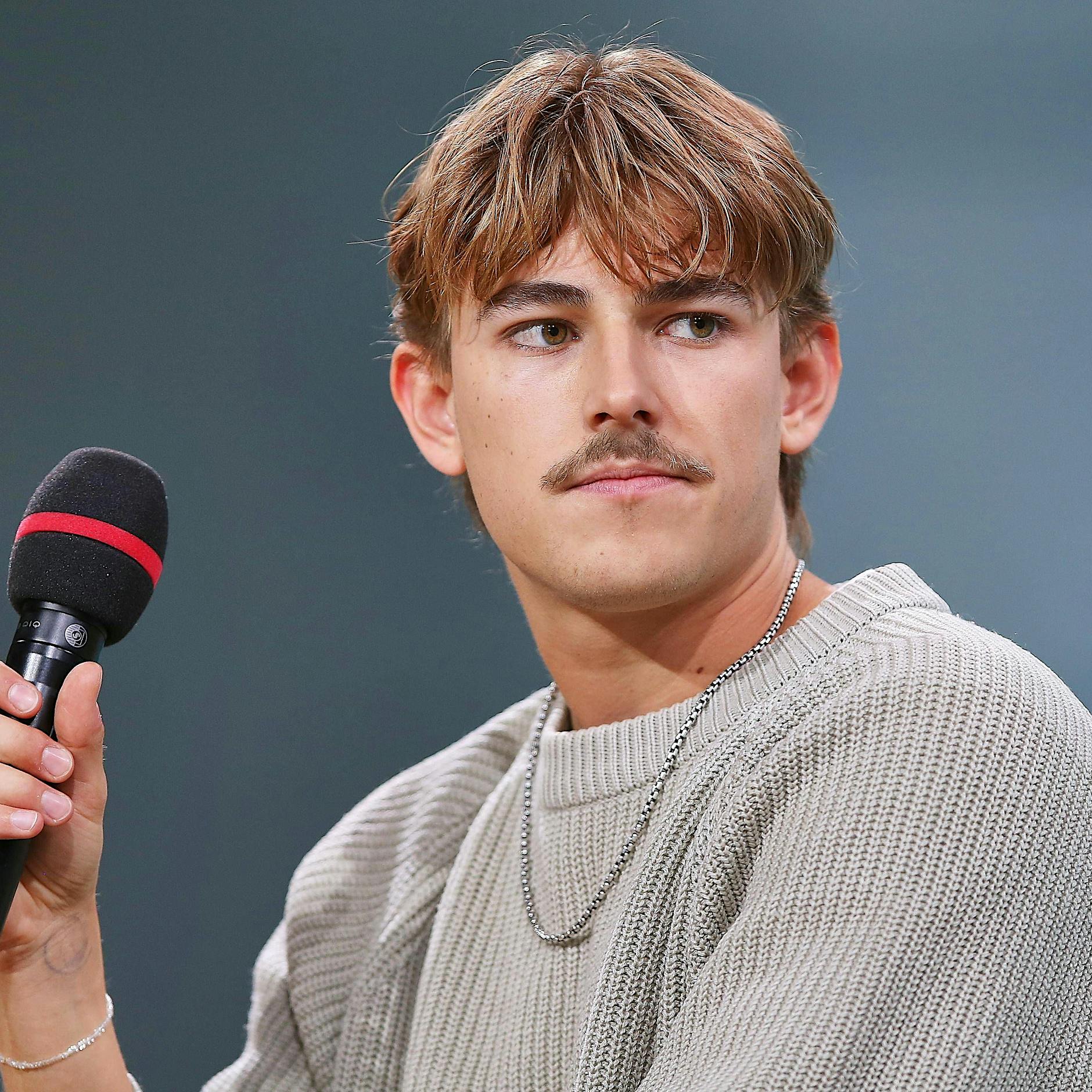 „Lázár“ von Nelio Biedermann: Das alte Europa zerfällt in Scherben