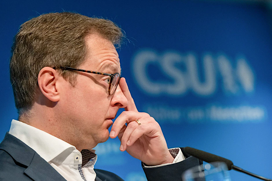 Der CSU-Generalsekretär Martin Huber behauptet, die AfD sei „der verlängerte Arm Putins“.