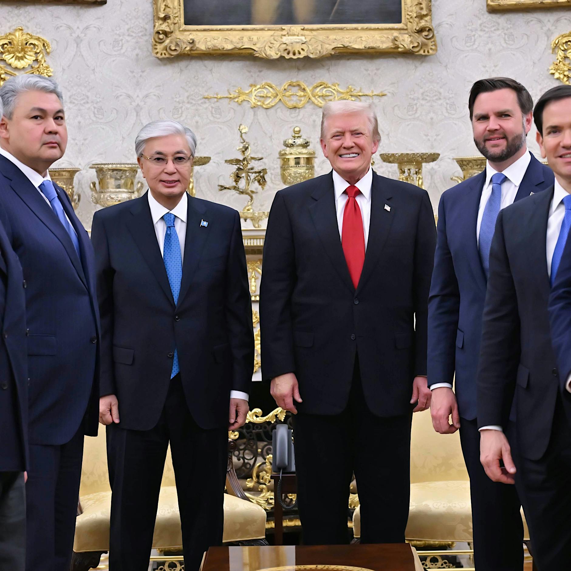 Jagd auf Seltene Erden: Trump besetzt Russlands freien Stuhl in Zentralasien