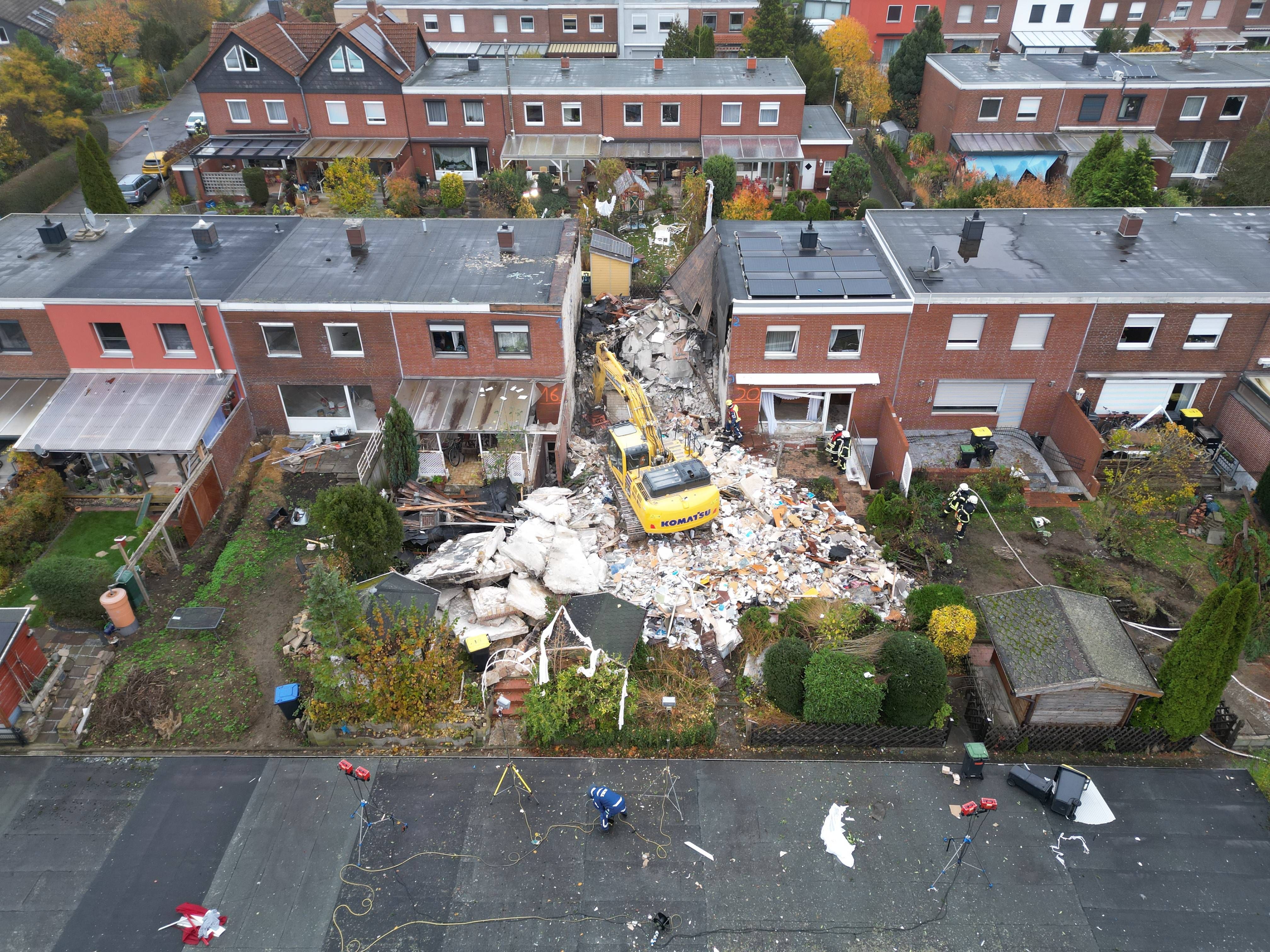 Image - Reihenhaus stürzt ein: Mann in Trümmern vermisst!
