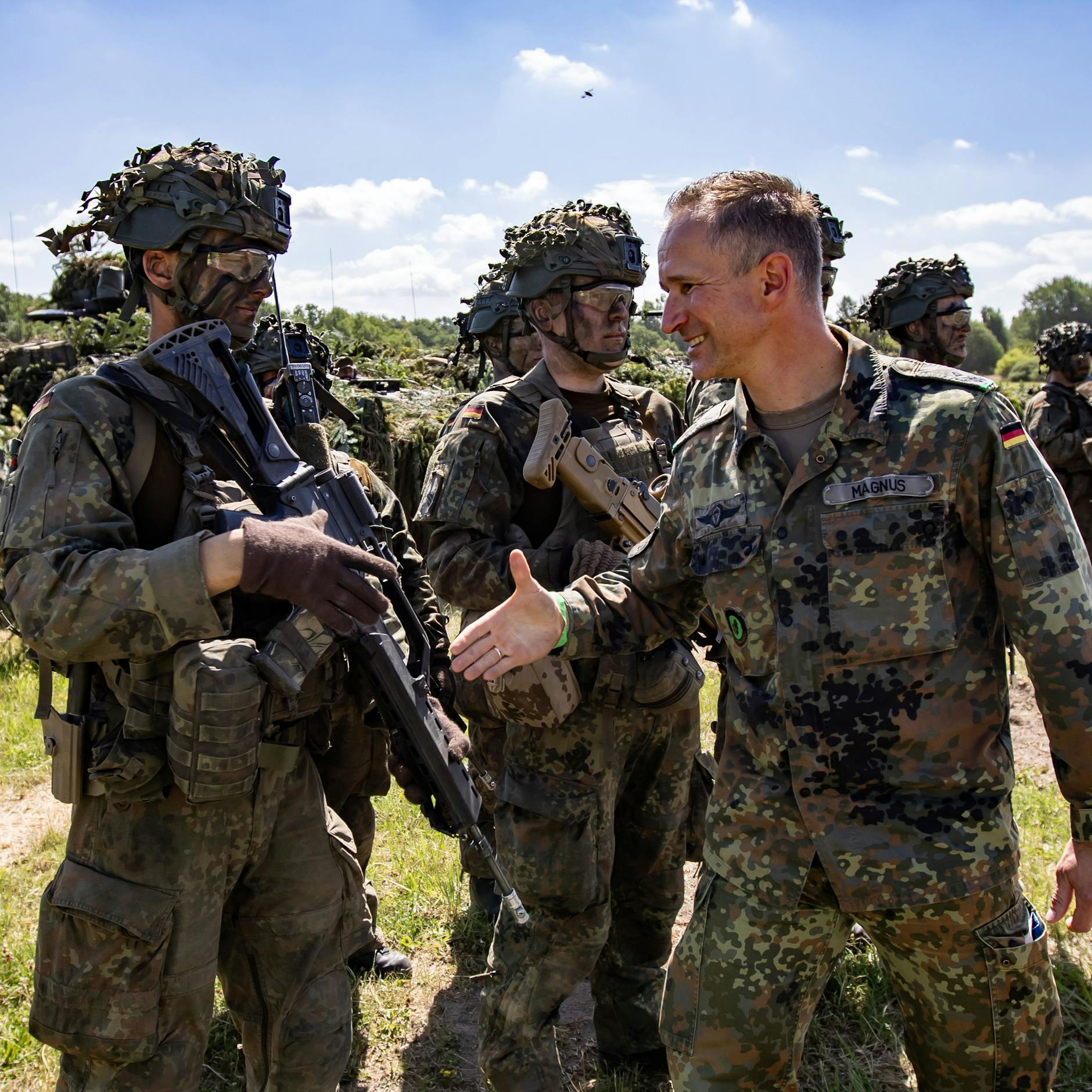 Image - Heuchelei auf der COP30: Sie reden über Klima, aber rüsten für den Krieg