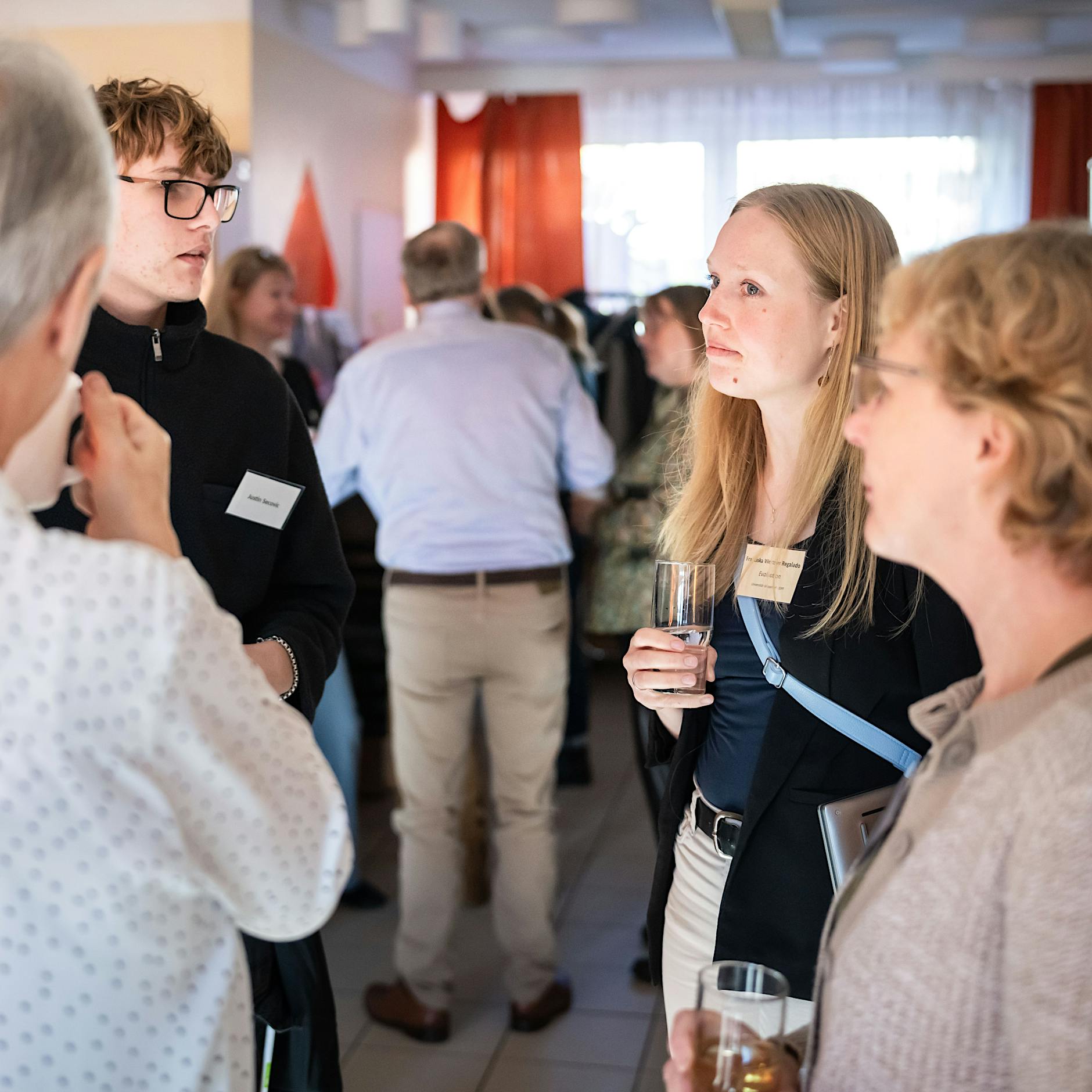 „Sahara-Staub“ und „Bolle-Stolz“: Marzahner Bürgerrat soll die Demokratie retten
