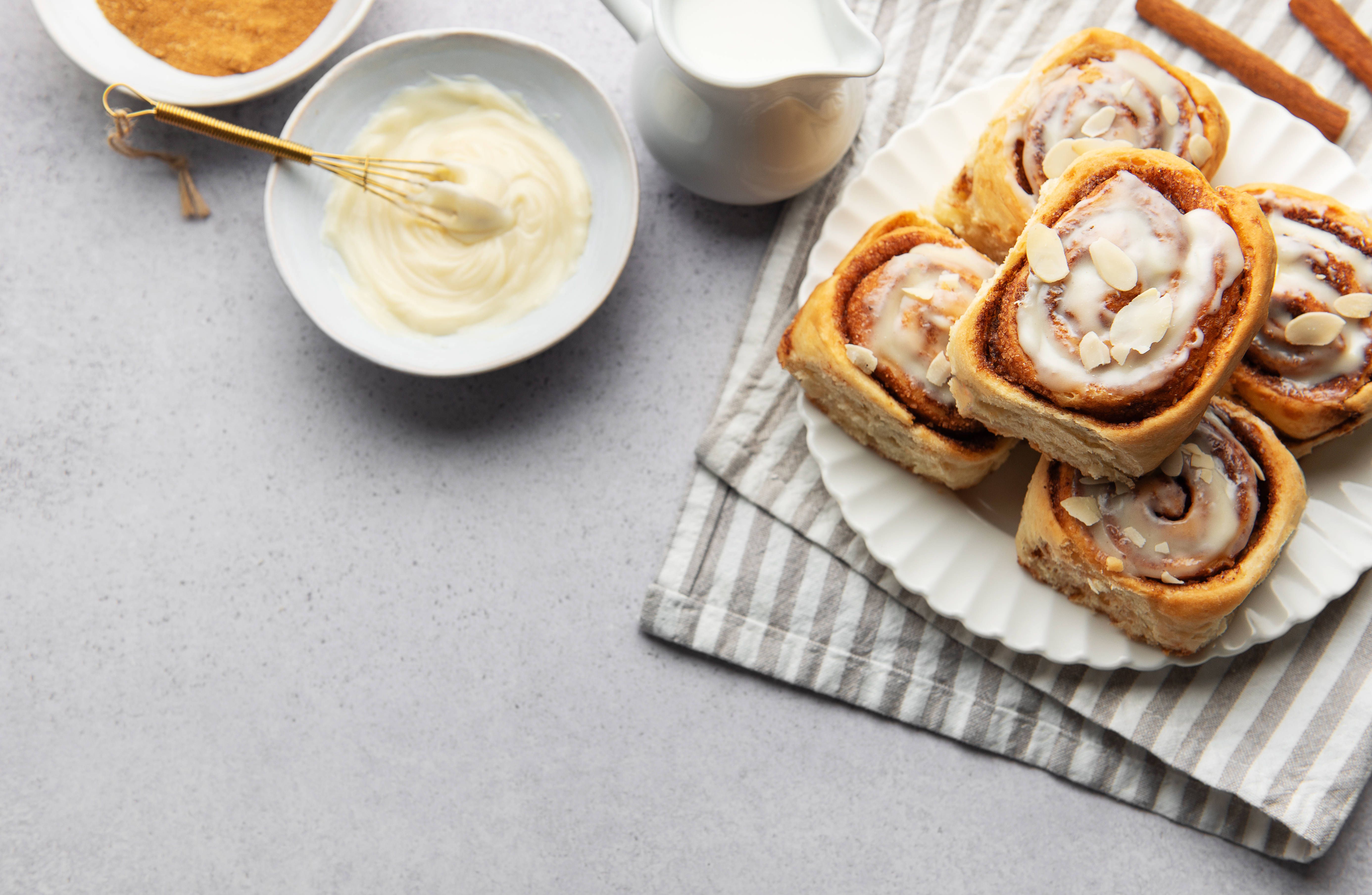 Fluffig-köstliche Zimtschnecken ganz einfach selber backen! Hier das Rezept