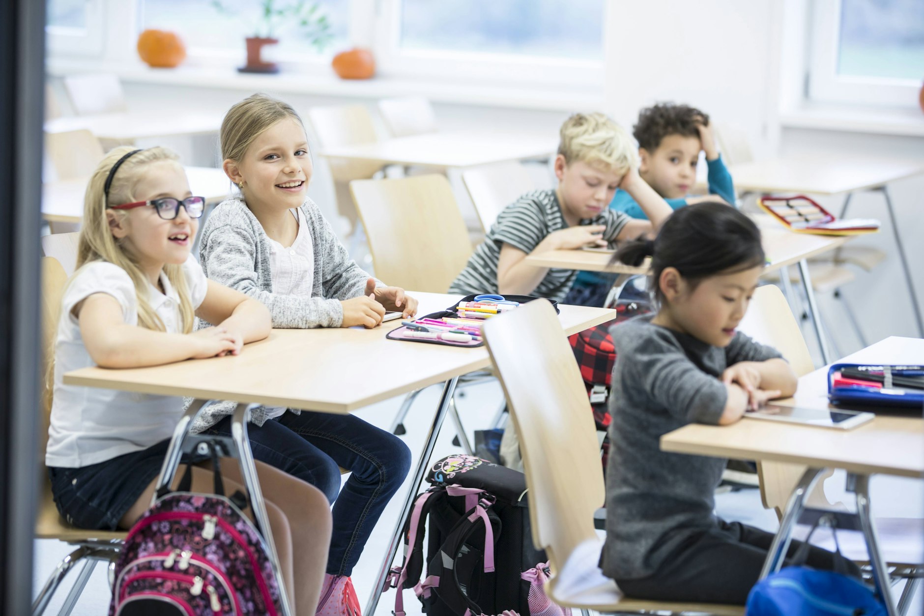 Der Rückgang bei der Geburtenrate wird sich vor allem in Grundschulen bemerkbar machen.