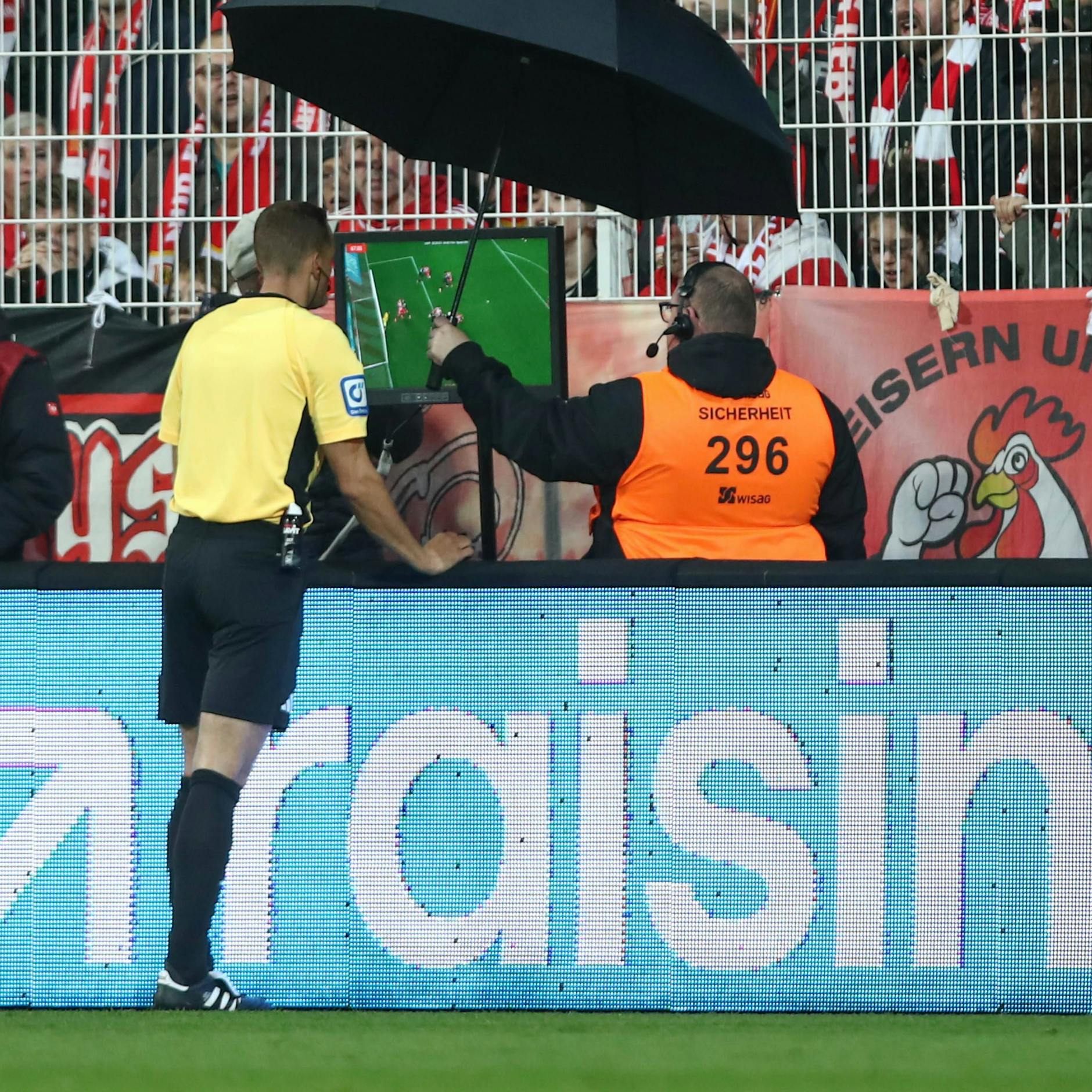 Image - Fußball wird zum Frankenstein – VAR killt nicht nur bei Union jede Emotion