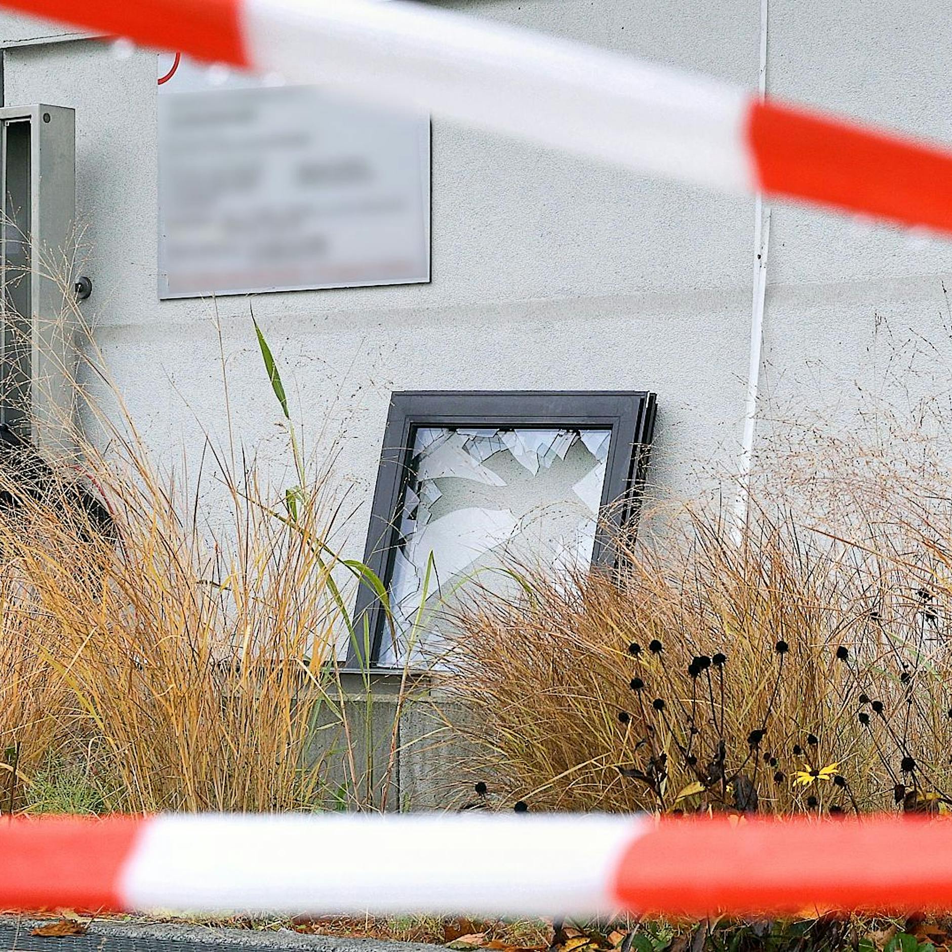 Explosion in Neukölln und Brand an Charité: Was bisher bekannt ist