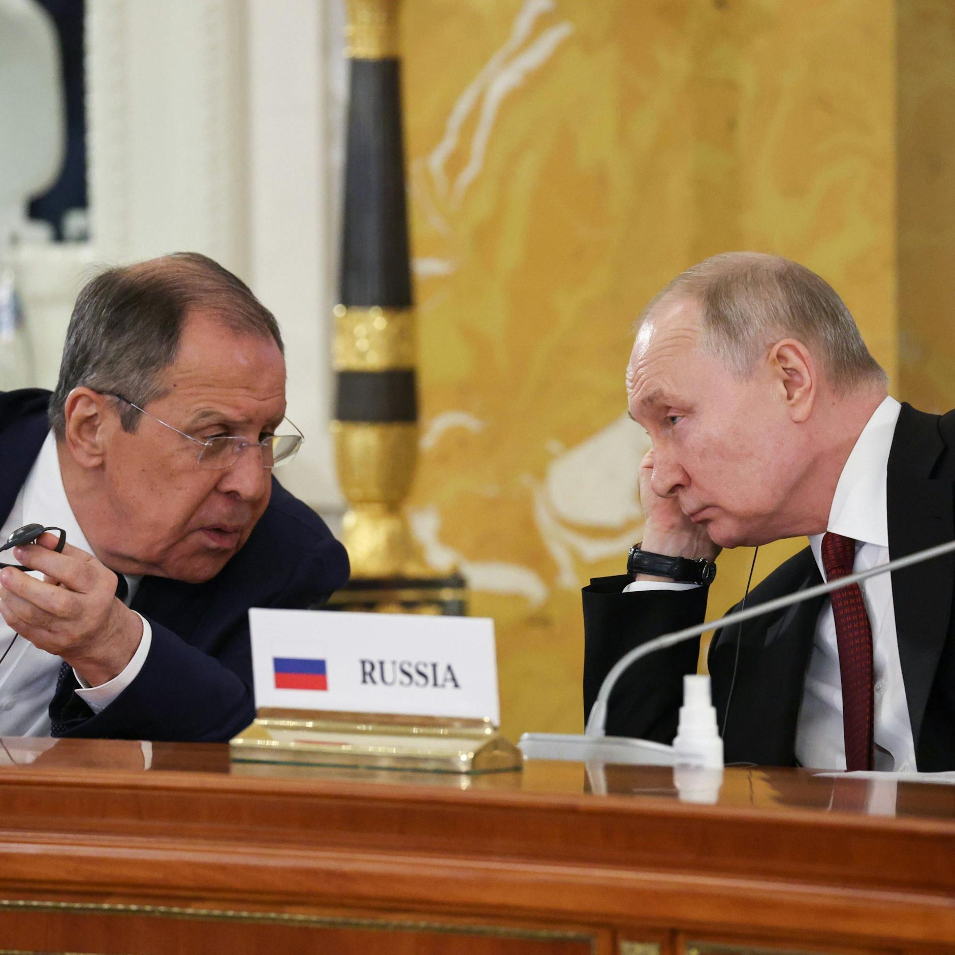 Image - Putins treuer Außenminister verschwunden – steckt ein Machtkampf dahinter?