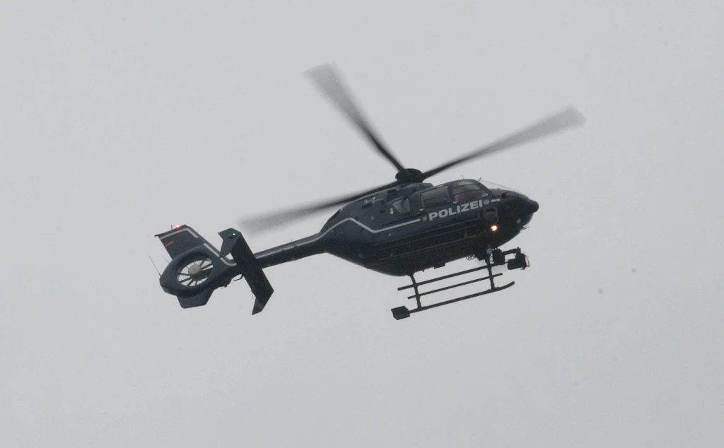 13-Jähriger blendet Polizei-Hubschrauber mit Laser