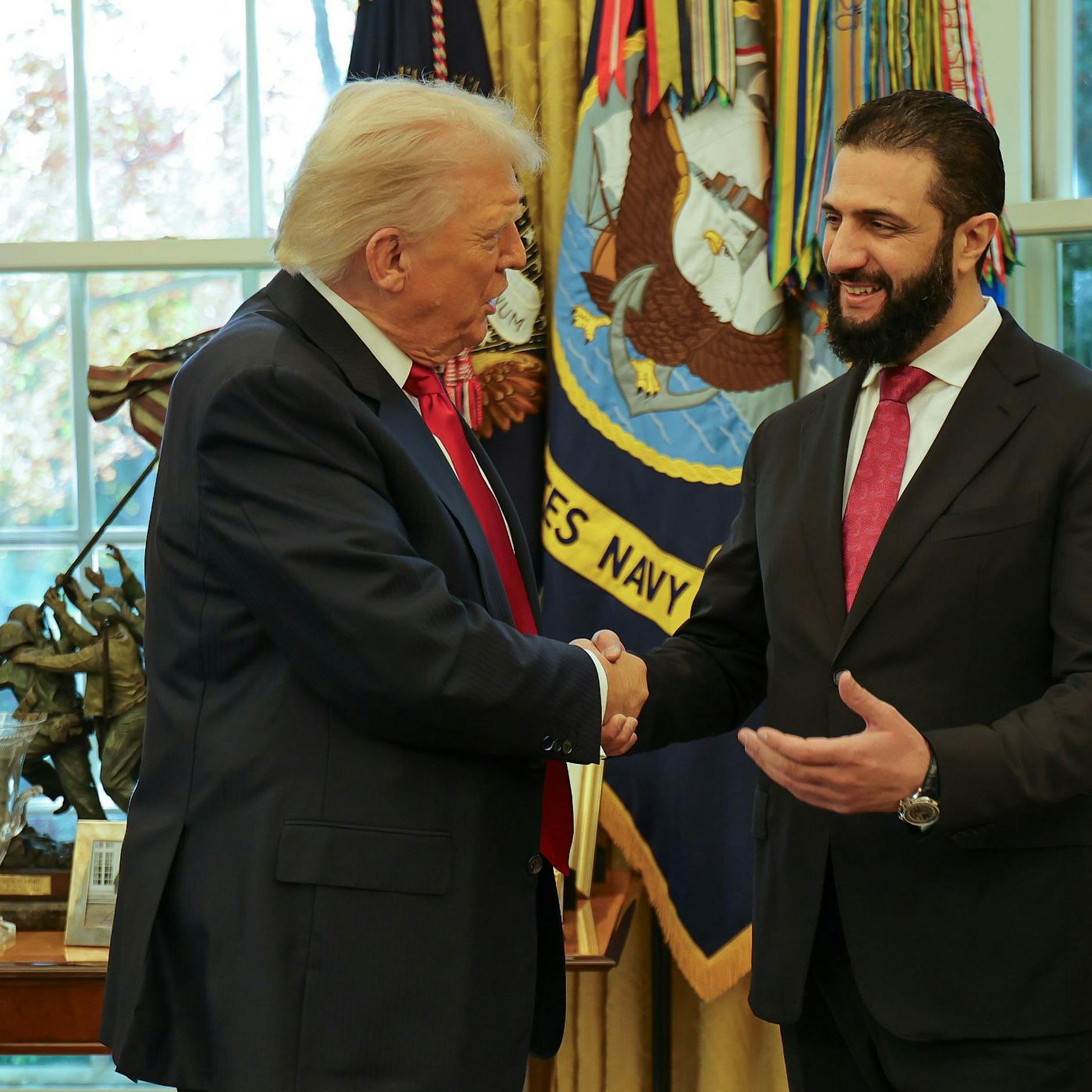 Image - Historisches Treffen von Trump und al-Scharaa im Weißen Haus: Das sind die Ergebnisse