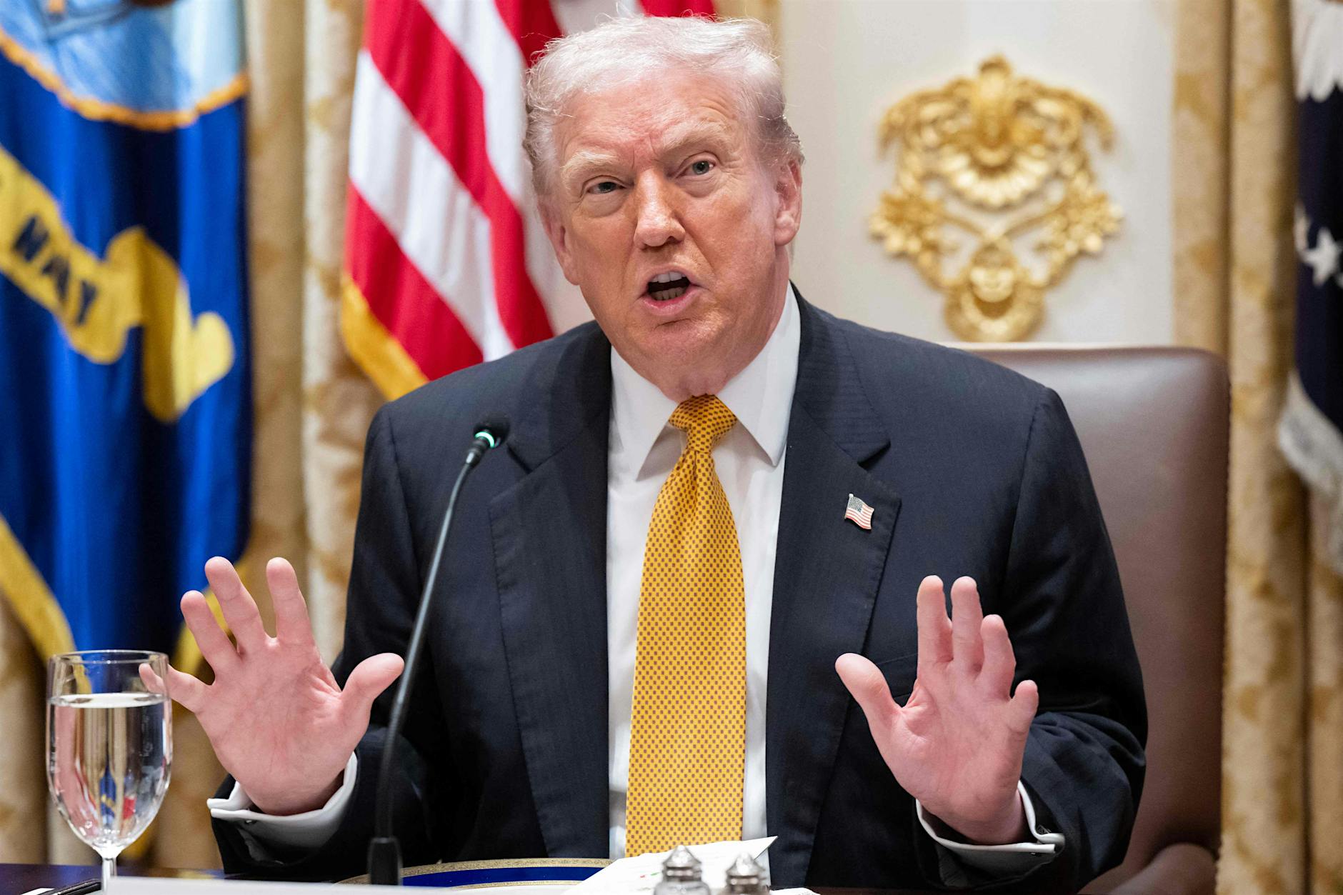 Neue Visa-Regeln in den USA: Trump lässt keine Dicken mehr rein