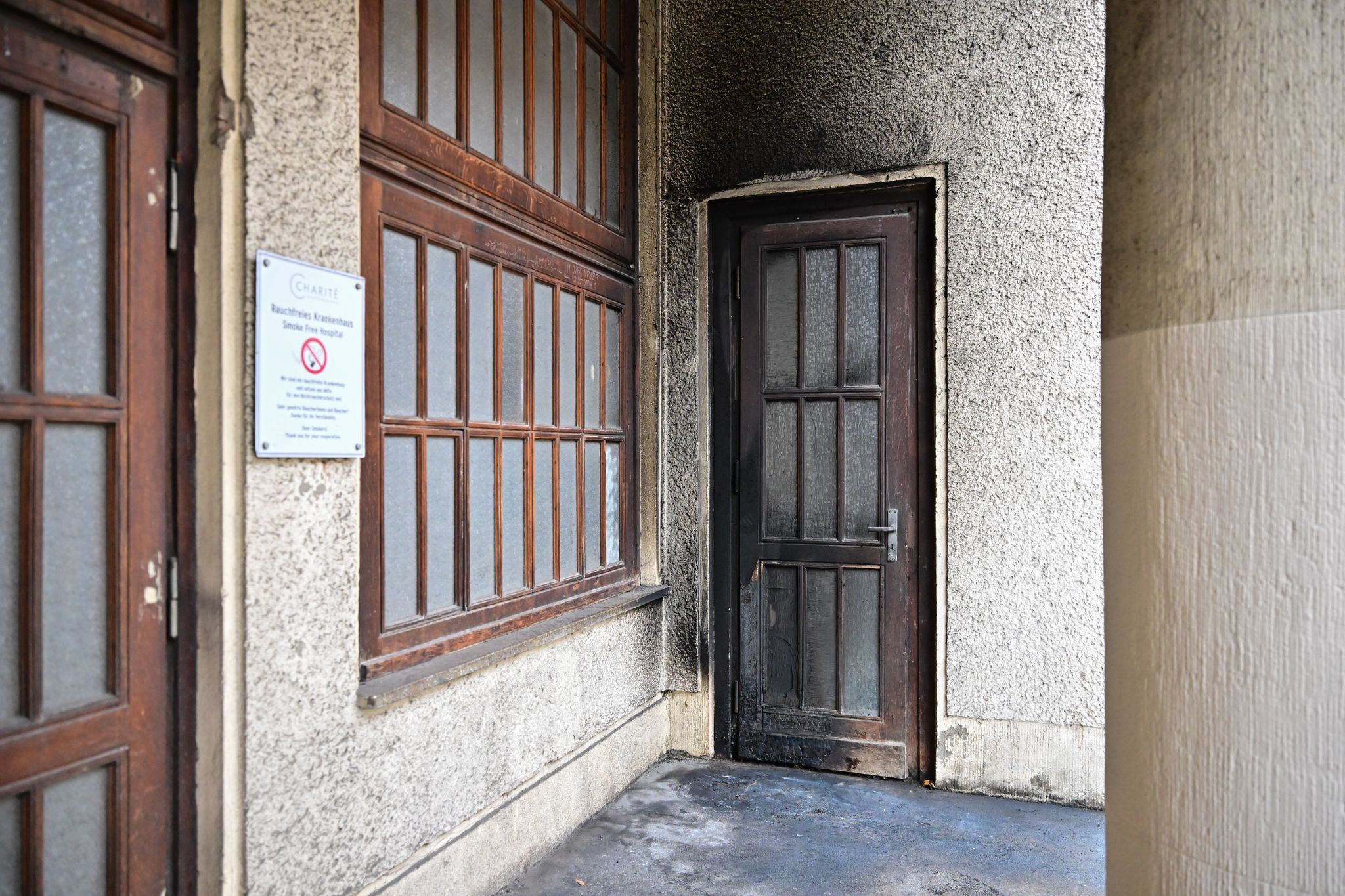 Brand bei Charité und Explosion in Neukölln: Aktuelle Ermittlungsdetails