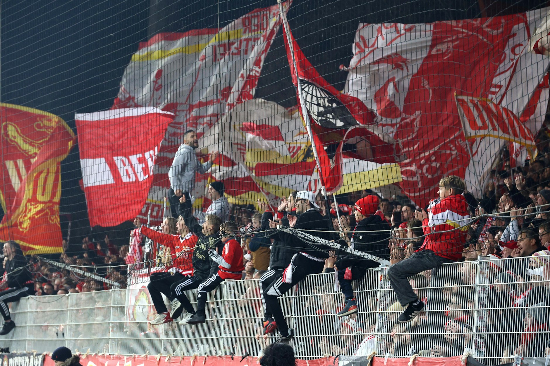 Die Fans des 1. FC Union Berlin durften am vergangenen Wochenende ein Remis gegen den FC Bayern bejubeln.