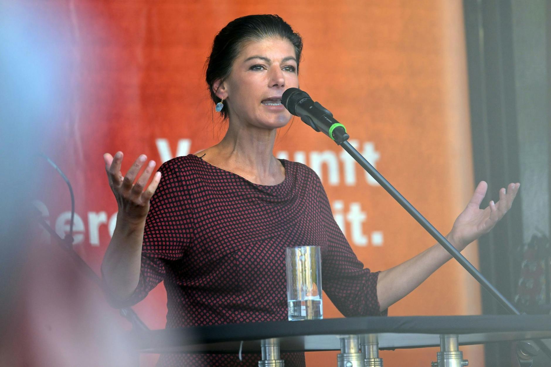 Sahra Wagenknecht, designierte Fraktionsvorsitzende des BSW, bei einem Bundestagseinzug