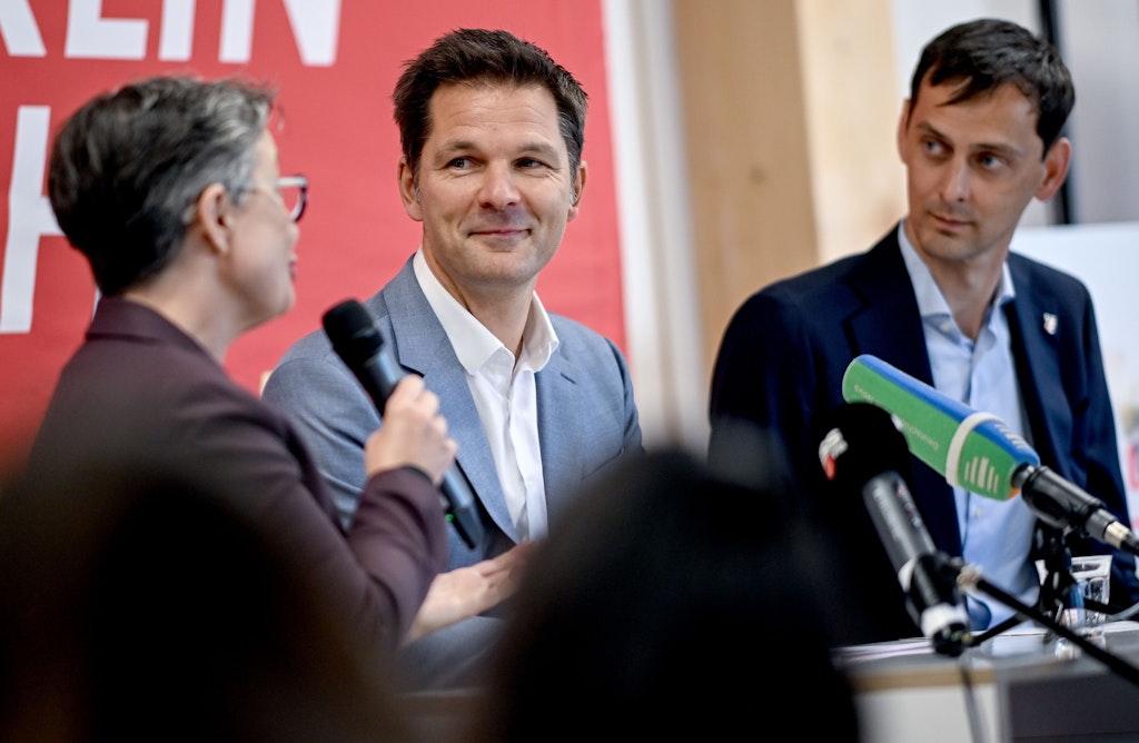 Ist das legal? SPD-Kandidat Steffen Krach sorgt mit früher Wahlwerbung für ...