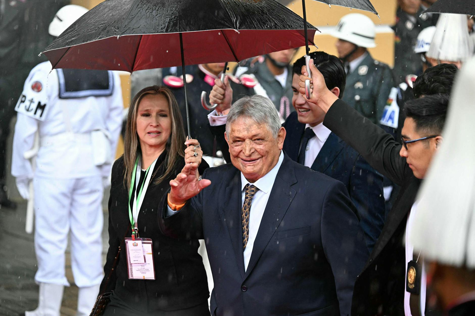 Jaime Paz Zamora bei der Vereidigung seines Sohnes