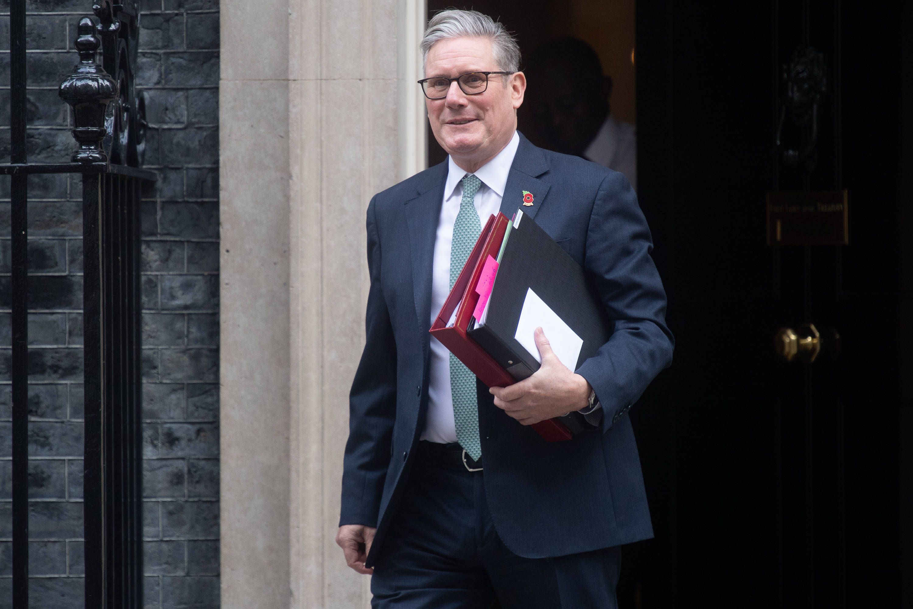 Es brodelt in Großbritannien: Steht Keir Starmer vor dem Aus?