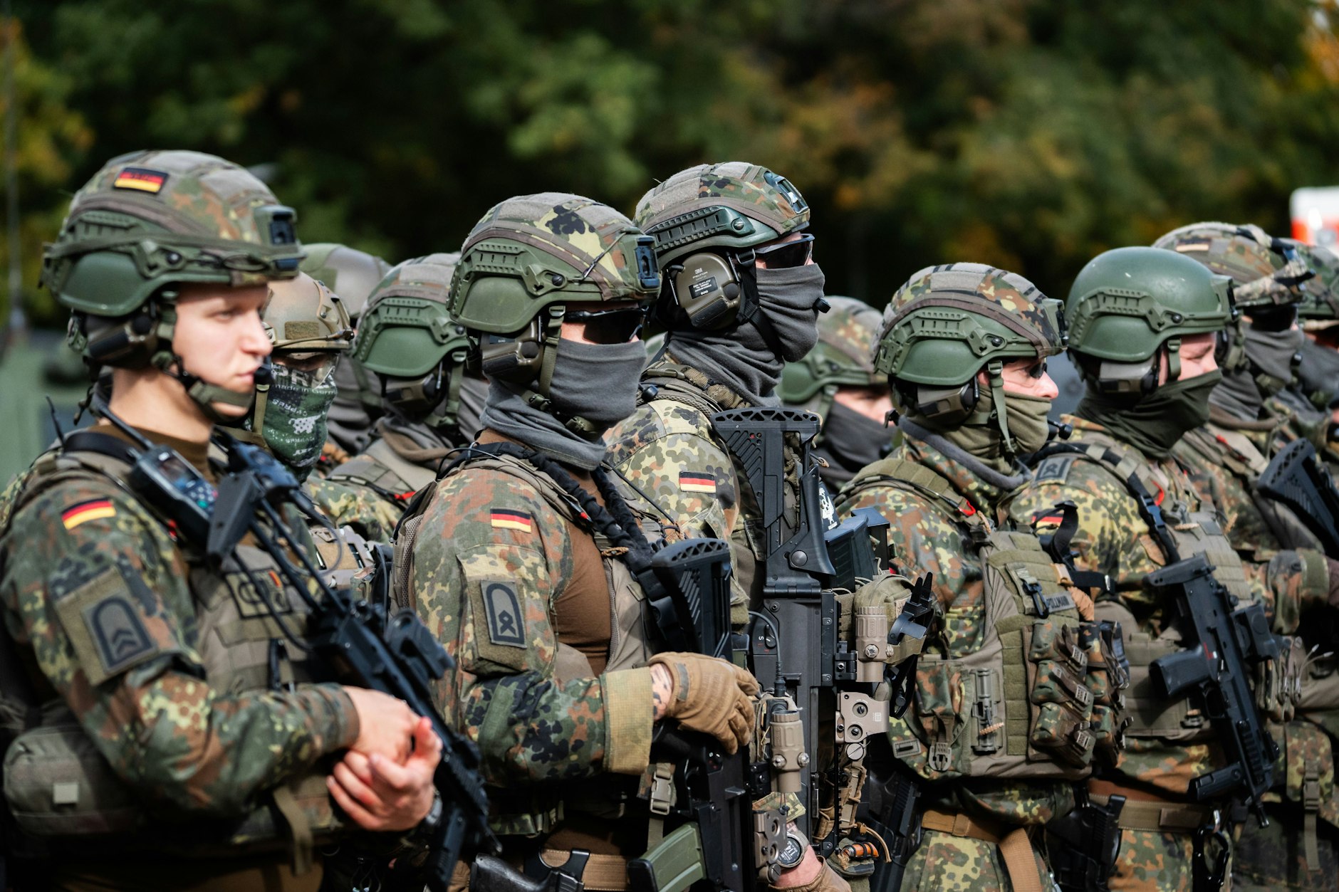 Es gibt eine Einigung in der Wehrdienst-Debatte.