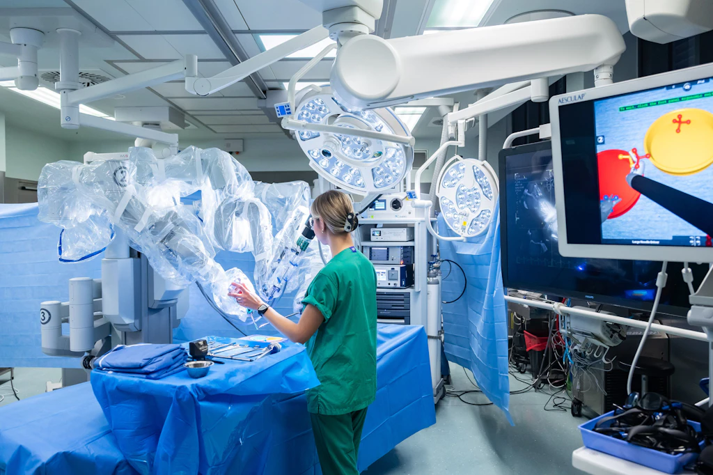 Robotic surgery at Charité hospital: patient home after 4 days