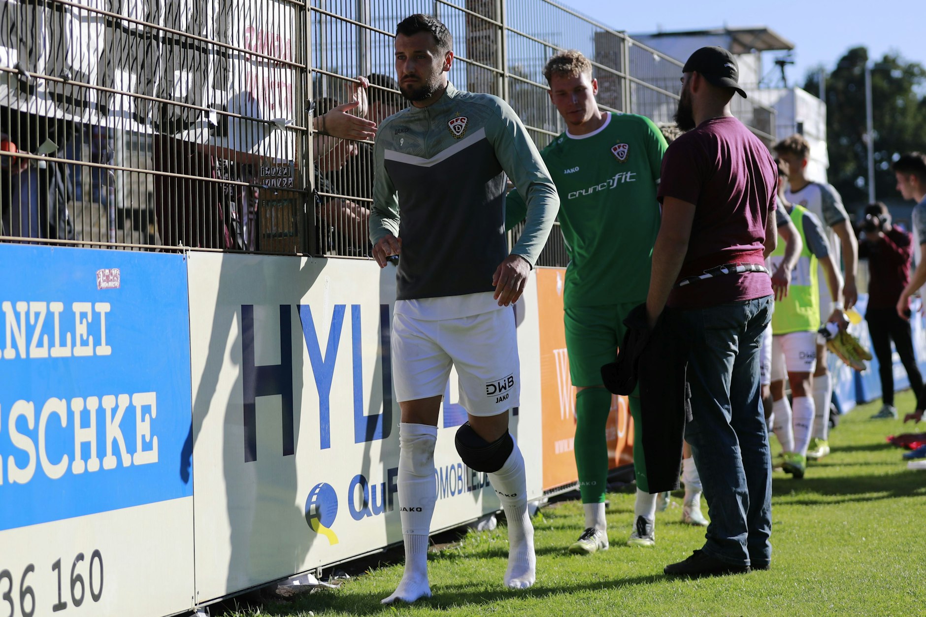 Ende September beim 0:0 bei der VSG Altglienicke verabschiedete sich Rufat Dadashov mit einem dicken Eisbeutel am linken Knie für lange Zeit ins Lazarett.
