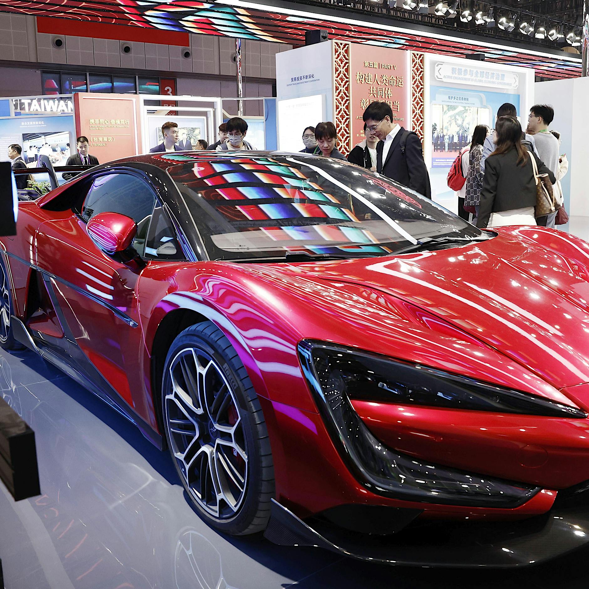 Jetzt auch die Autoindustrie: Ist Deutschland gegen China chancenlos?