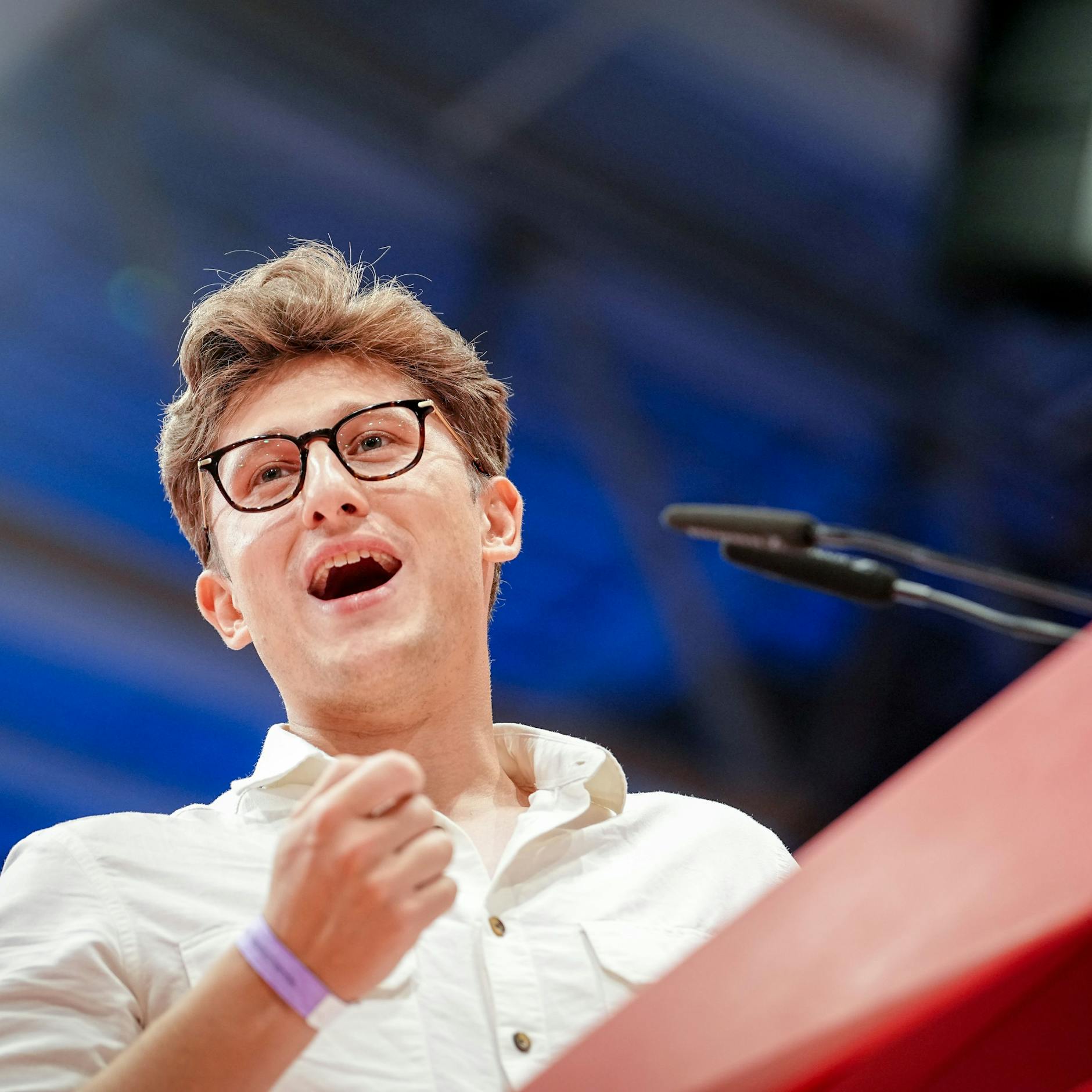 Image - „Merz sollte Haftbefehl hören“: Juso-Chef wirbt für mehr Realitätssinn in der Politik