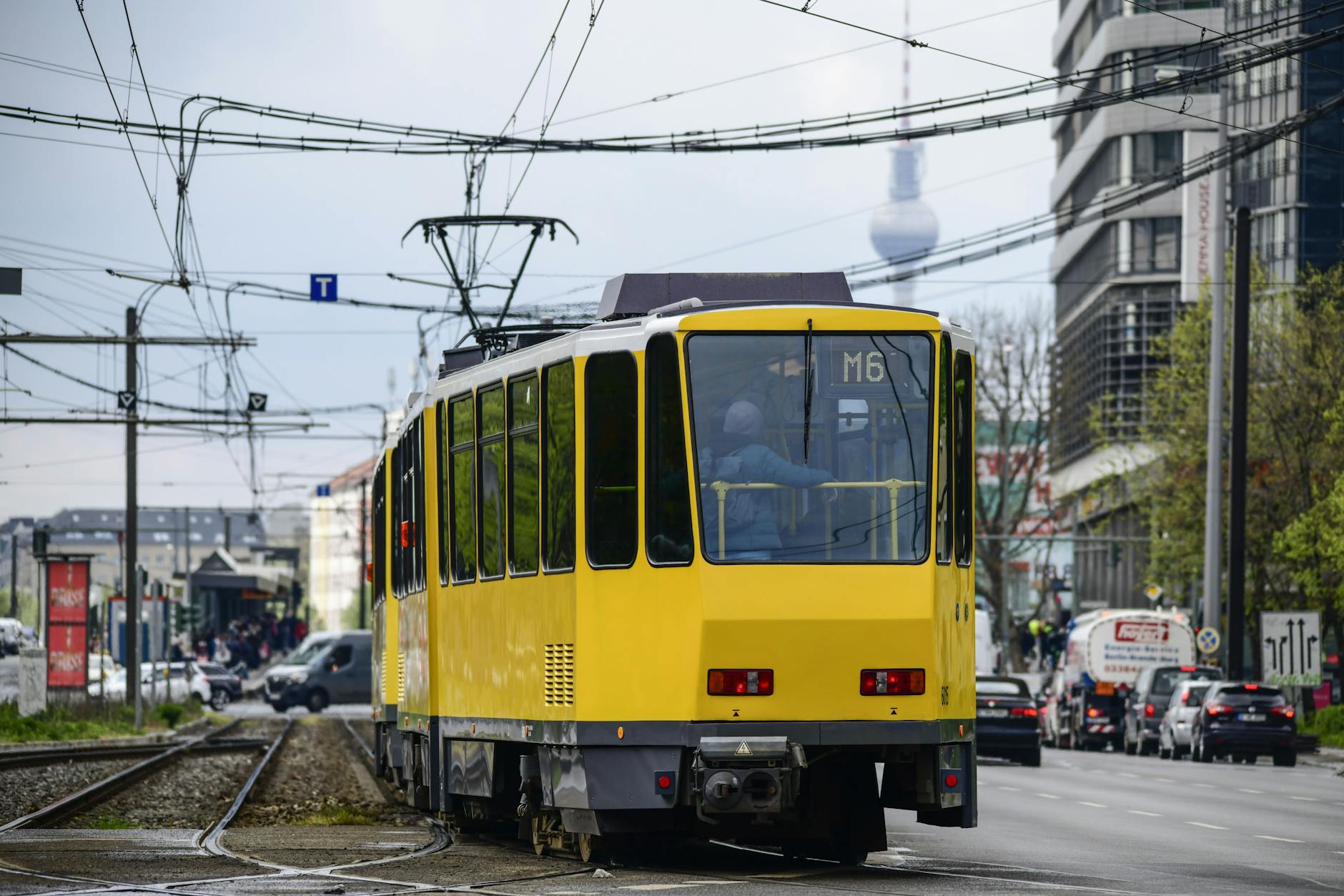 Bye-bye Tram 21: Abschied von der Strecke – mit historischen Tatra-Triebwagen