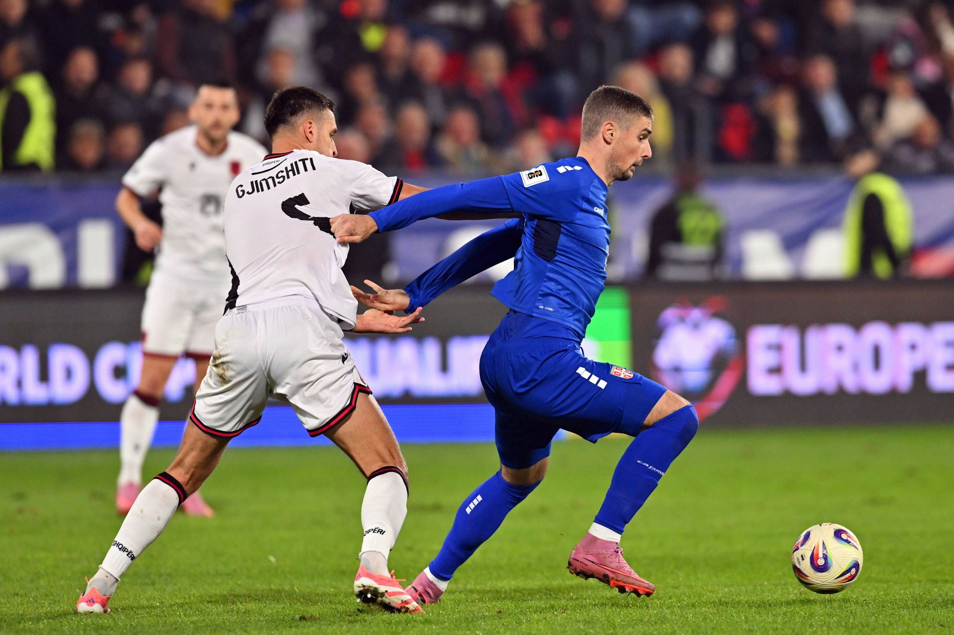 Union-Stürmer Andrej Ilic erlebte ein Horror-Debüt für Serbien. Auf die Pleite gegen Albanien folgten ein Trainerwechsel und eine Nichtnominierung.