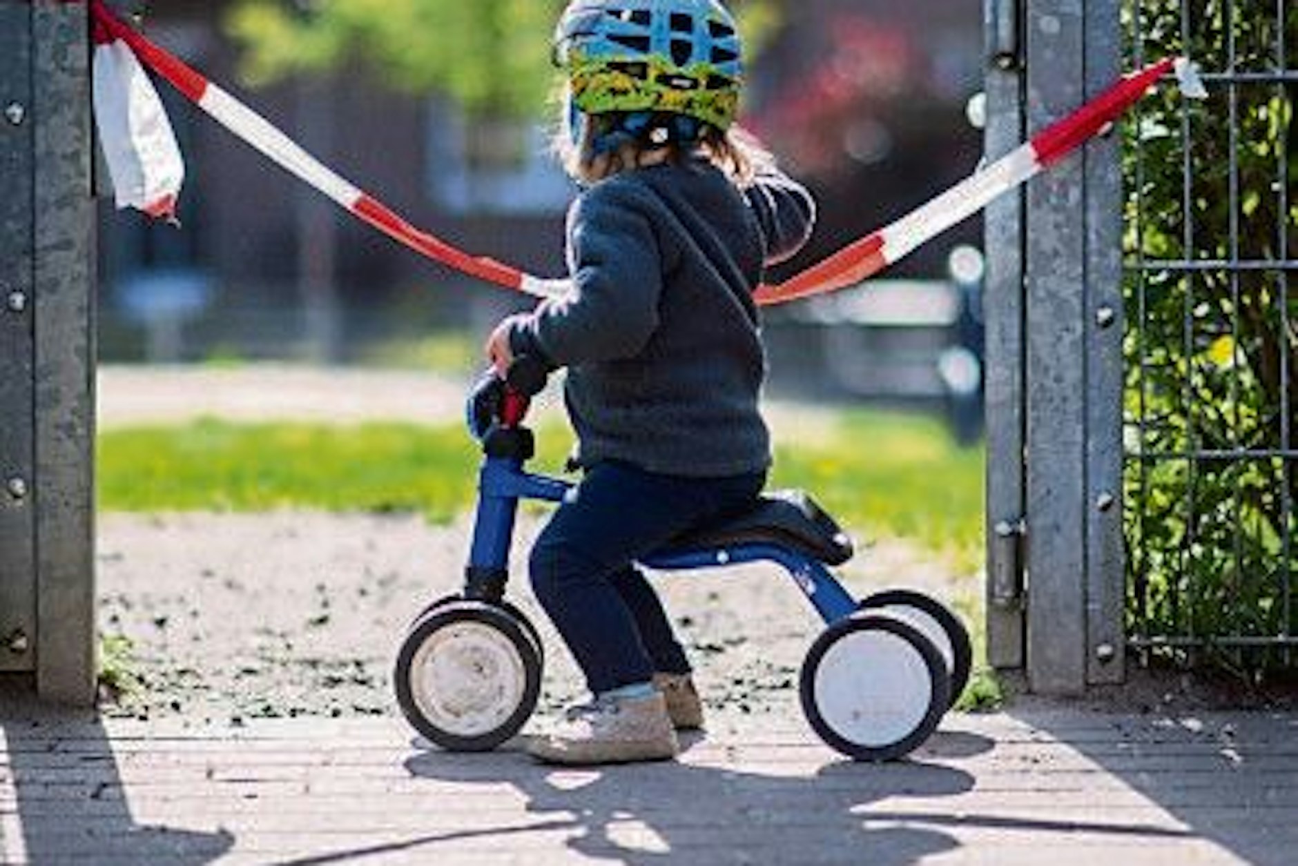 In Berlin-Charlottenburg musste ein Kinderspielplatz gesperrt werden (Symbolfoto).