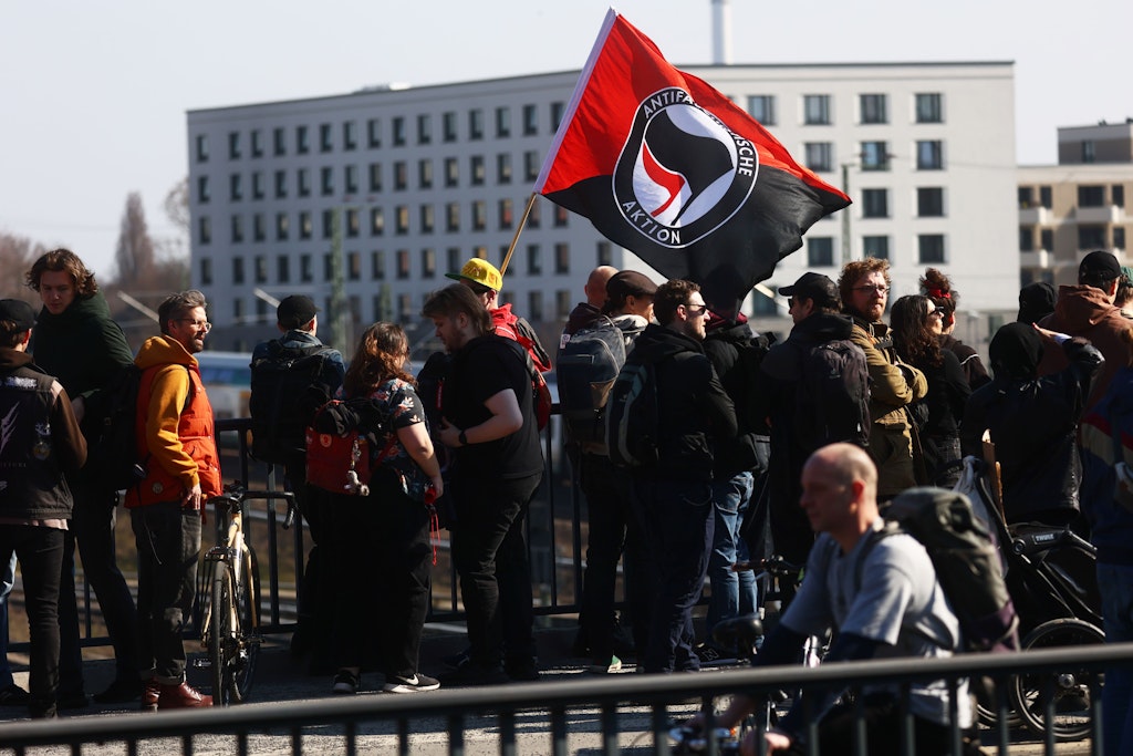 US-Terrorliste: Anklage gegen Mitglieder der Antifa-Ost zugelassen