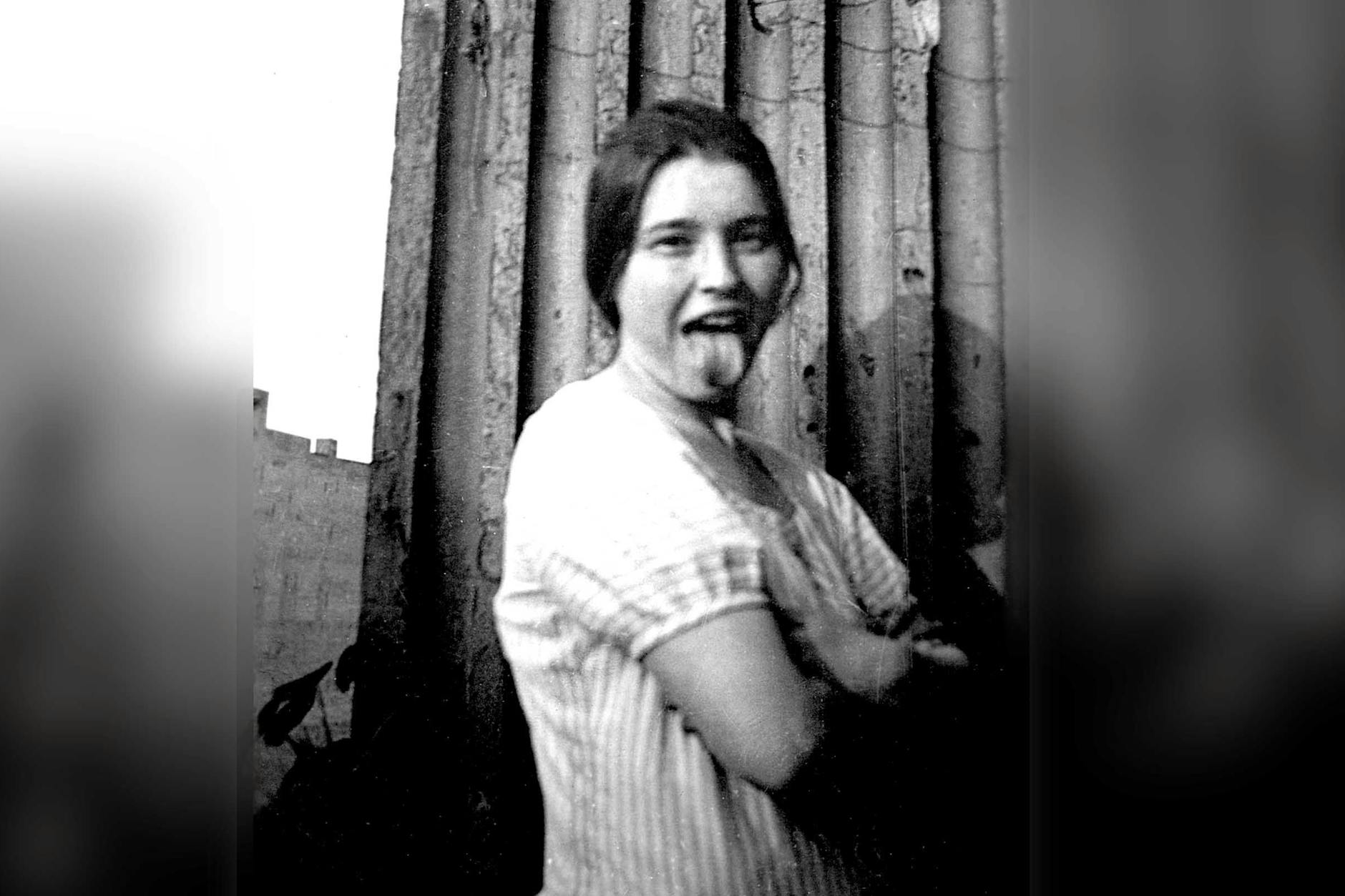 Die junge Netty Reiling, bevor sie die Schriftstellerin Anna Seghers wurde