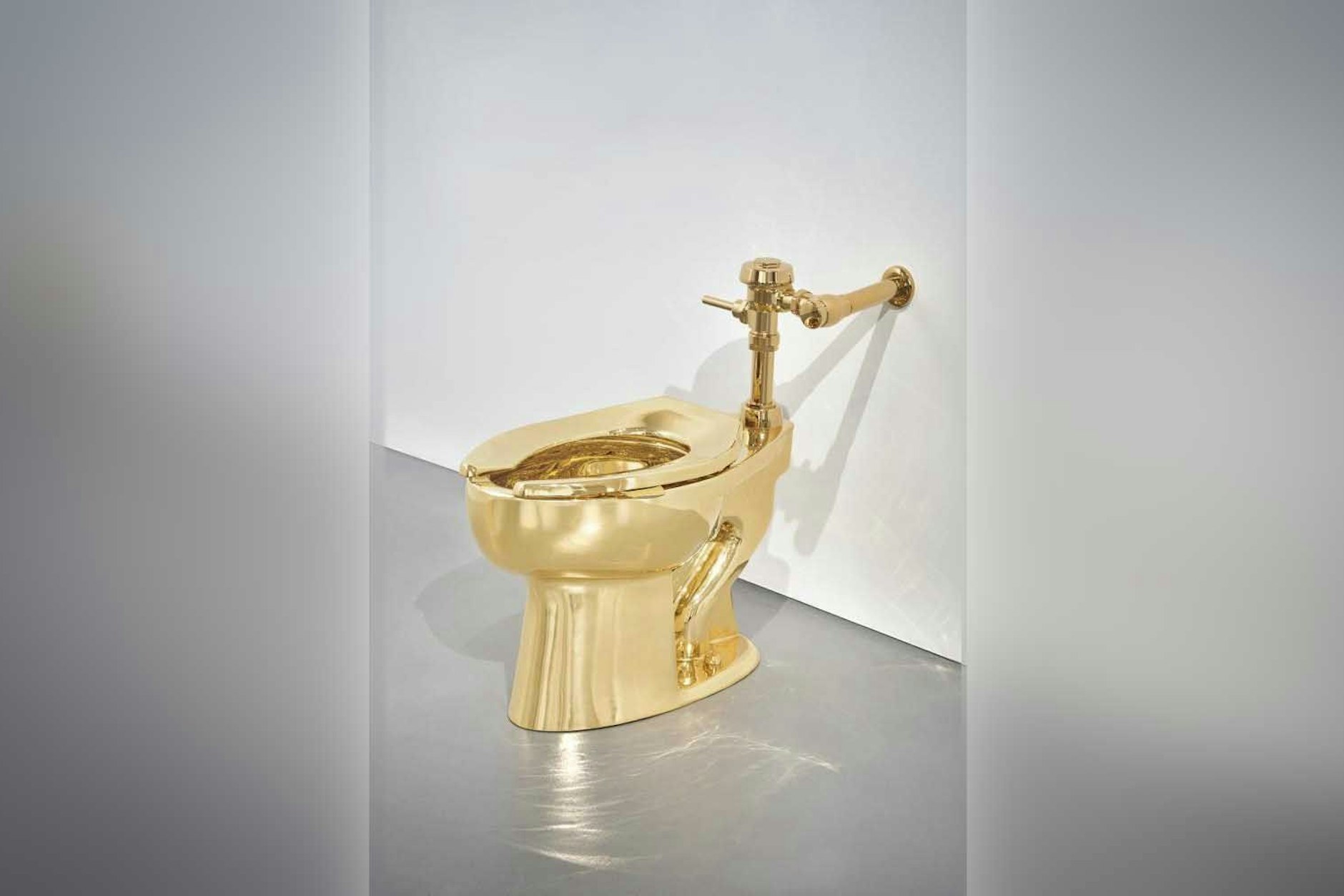 Maurizio Cattelan „America“, 2016