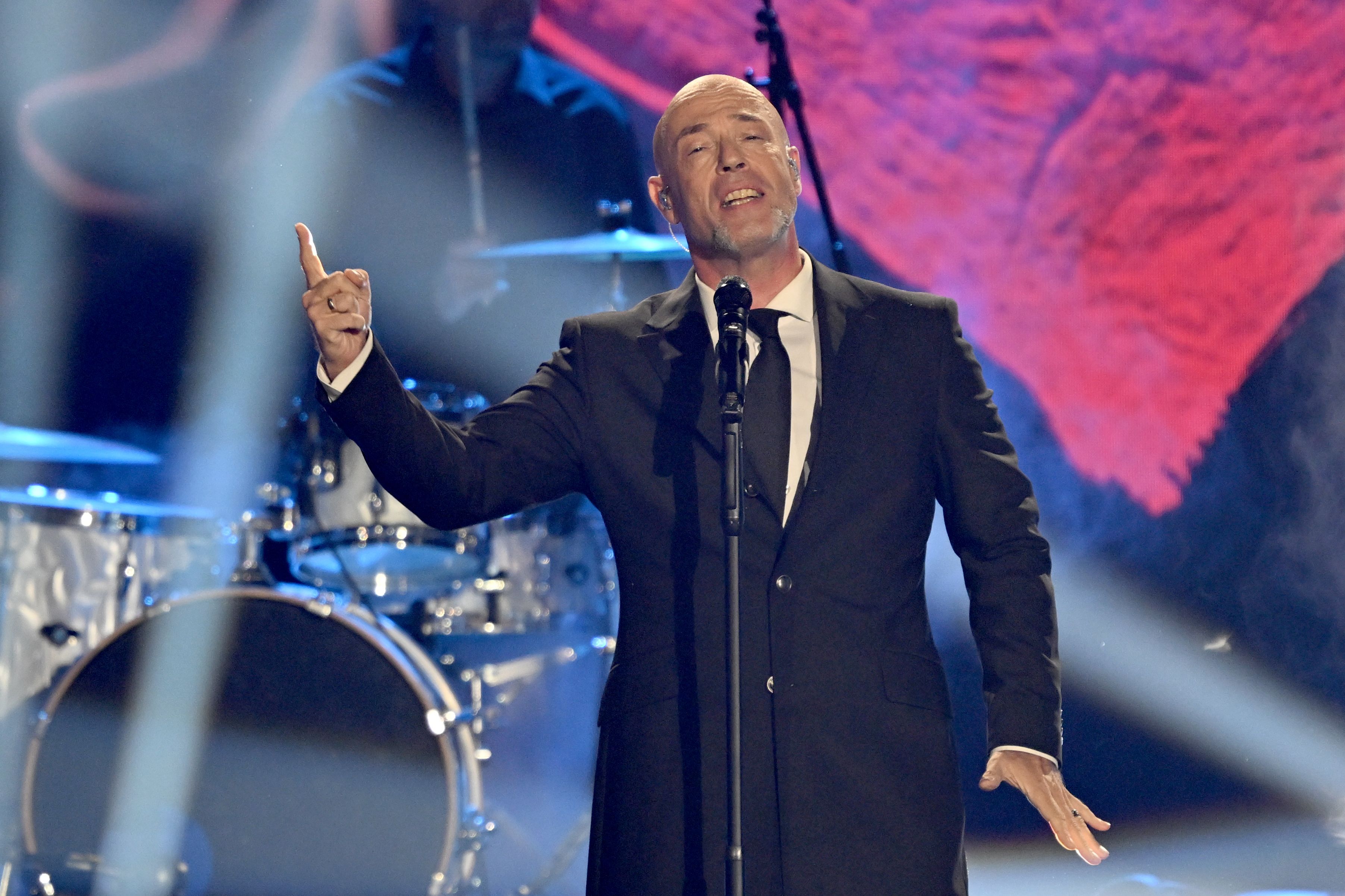 Schock bei „Unheilig“-Comeback: Graf stürzt kopfüber von der Bühne