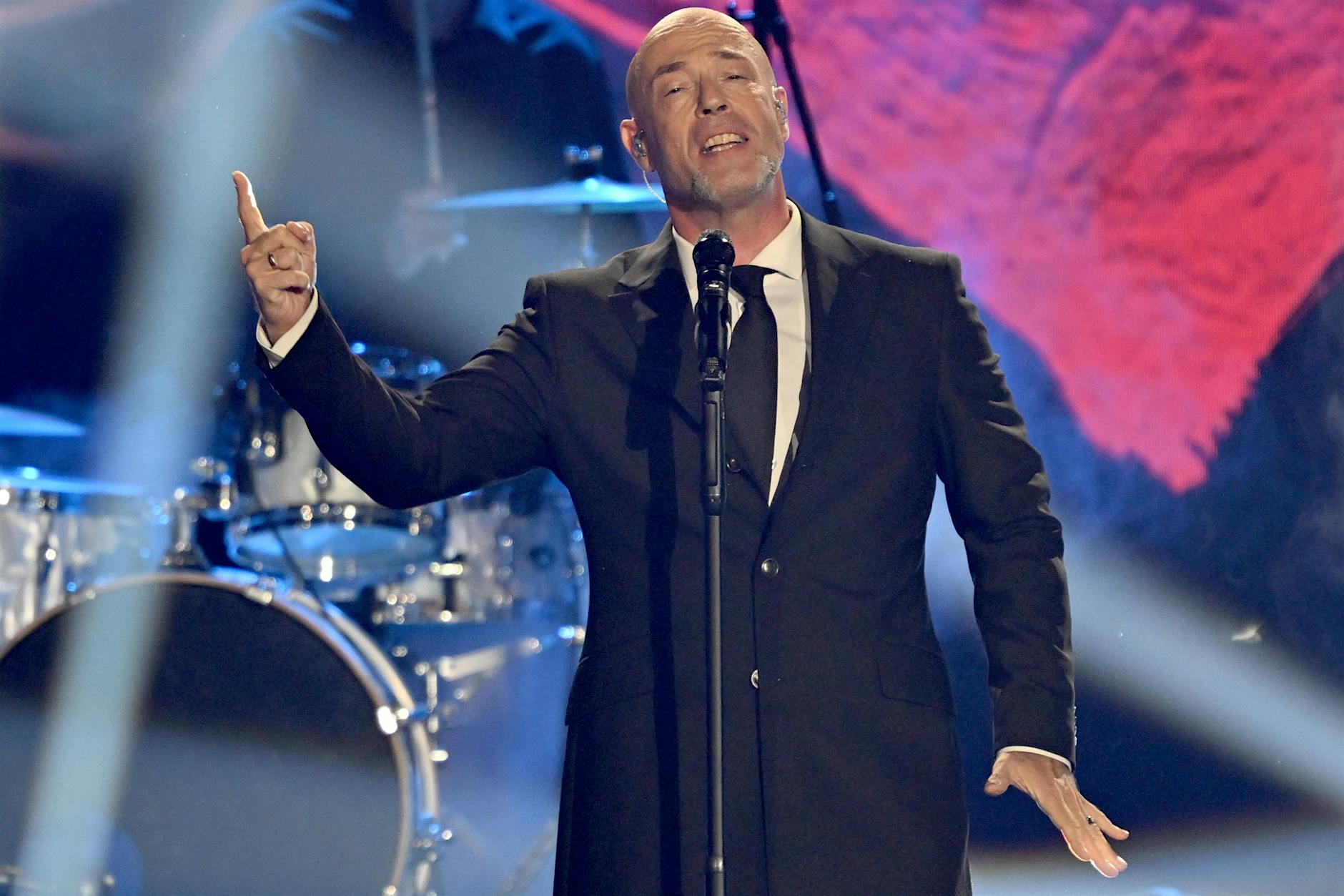 Schock bei „Unheilig“-Comeback: Graf stürzt kopfüber von der Bühne