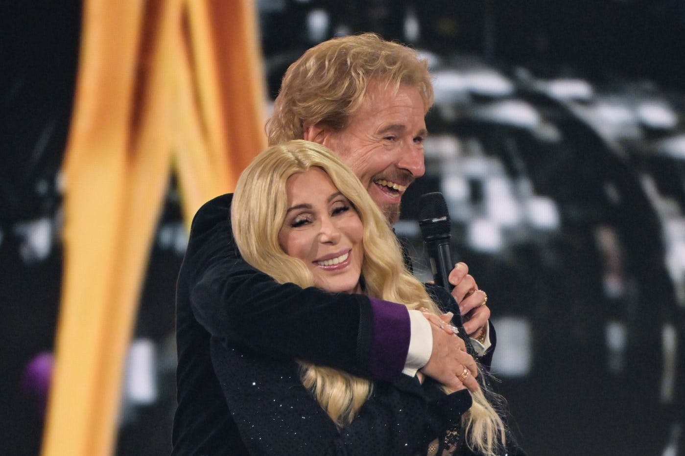 Thomas Gottschalk mit Pop-Ikone Cher bei der Bambi-Verleihung.