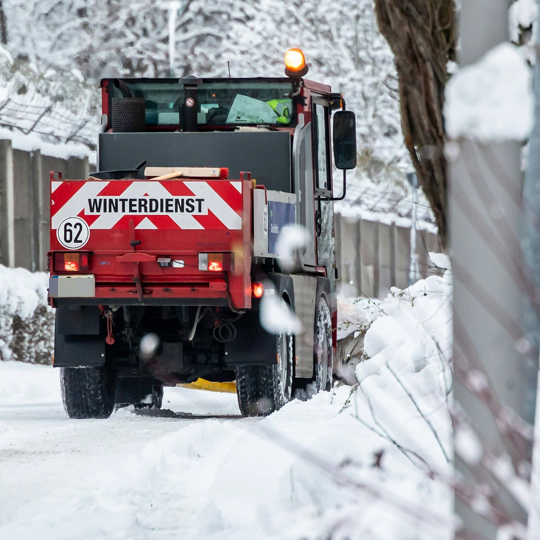Der Schnee kommt! Minus 12 Grad, Bibber-Kälte: Wie frostig wird es jetzt?