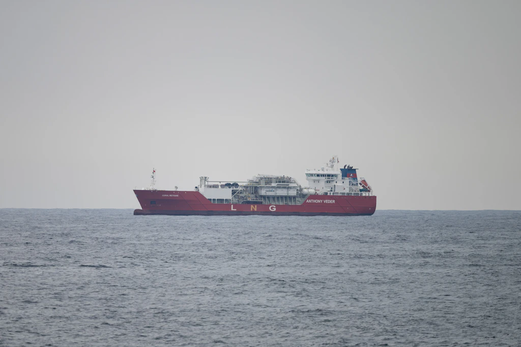 Laut einer Analyse der Energieplattform Montel News braucht Europa bis Ende Oktober 420 zusätzliche LNG-Ladungen, um seine Gasspeicher für den Winter ausreichend zu befüllen.