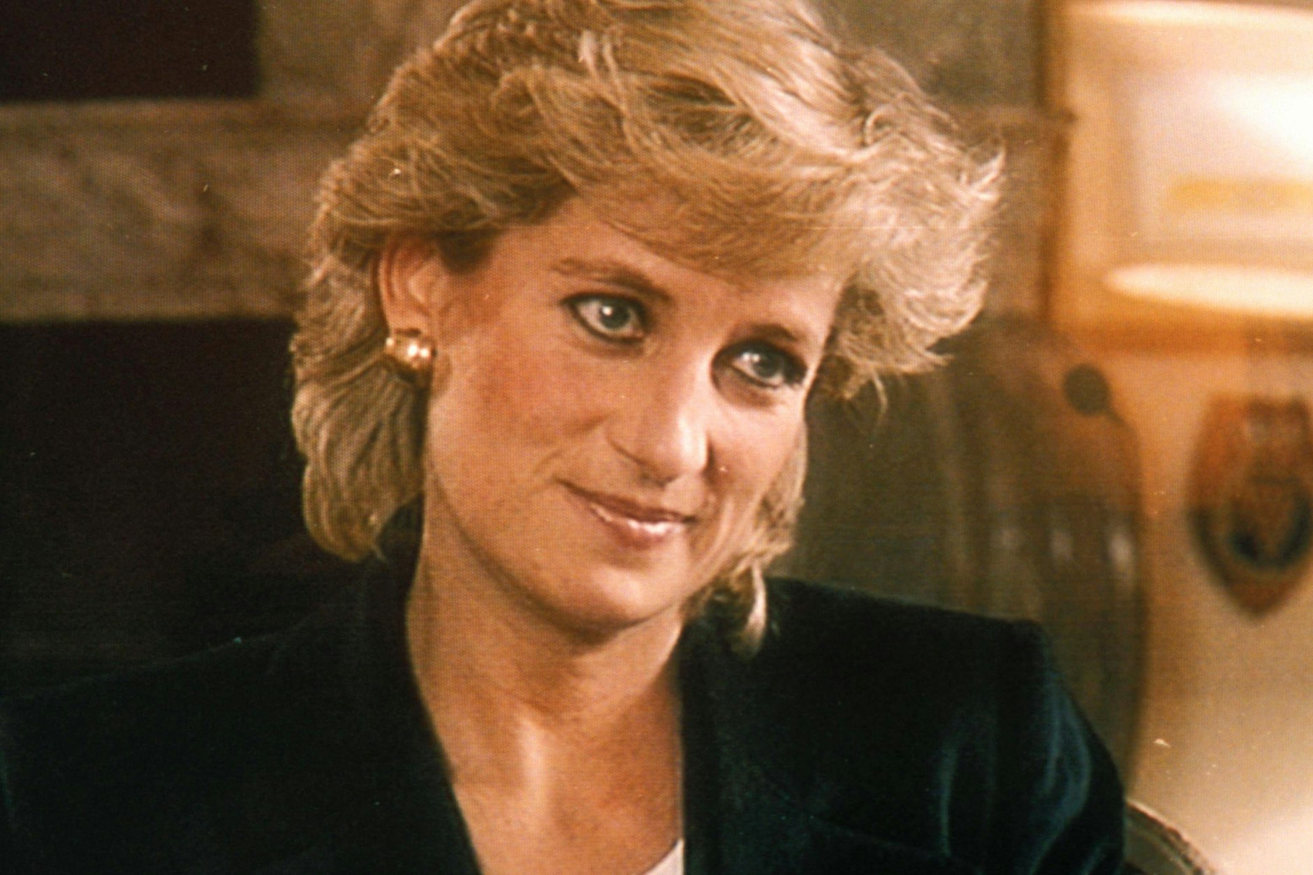 Prinzessin Diana bei dem Interview mit dem Sender BBC.