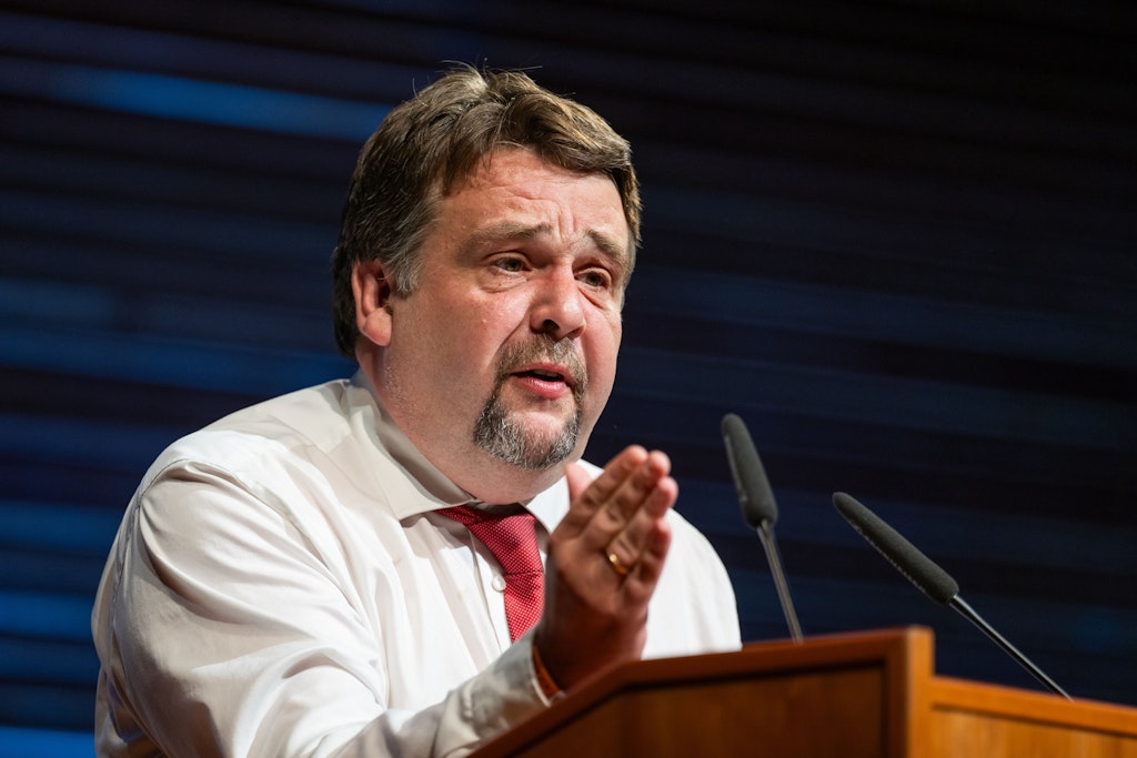 Streit um Rente: CDU-Sozialflügel will Reform verschieben – SPD fordert Zustimmung trotz Kritik Jun…